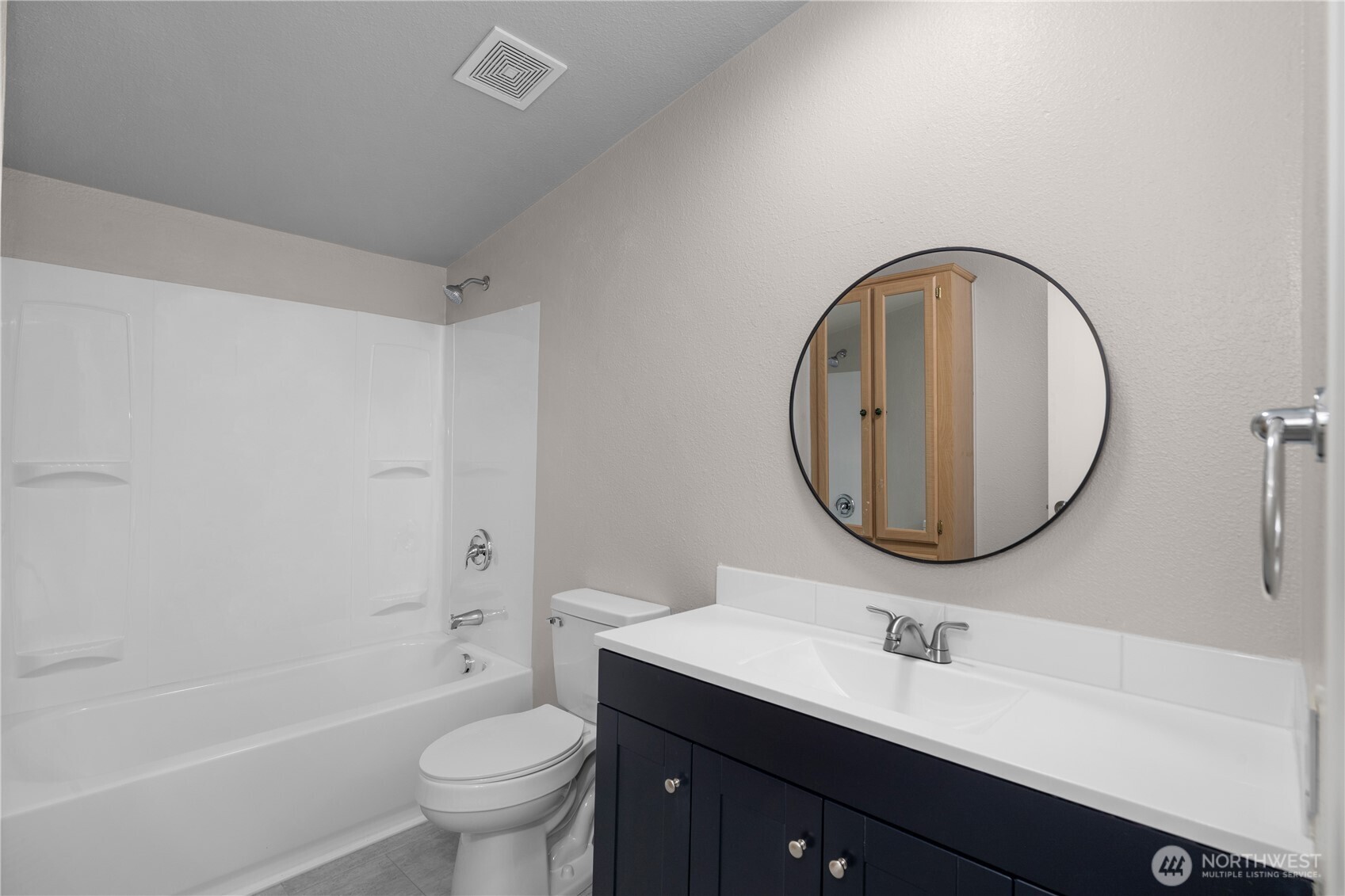 18032 Meyer Lane Property Photo 18