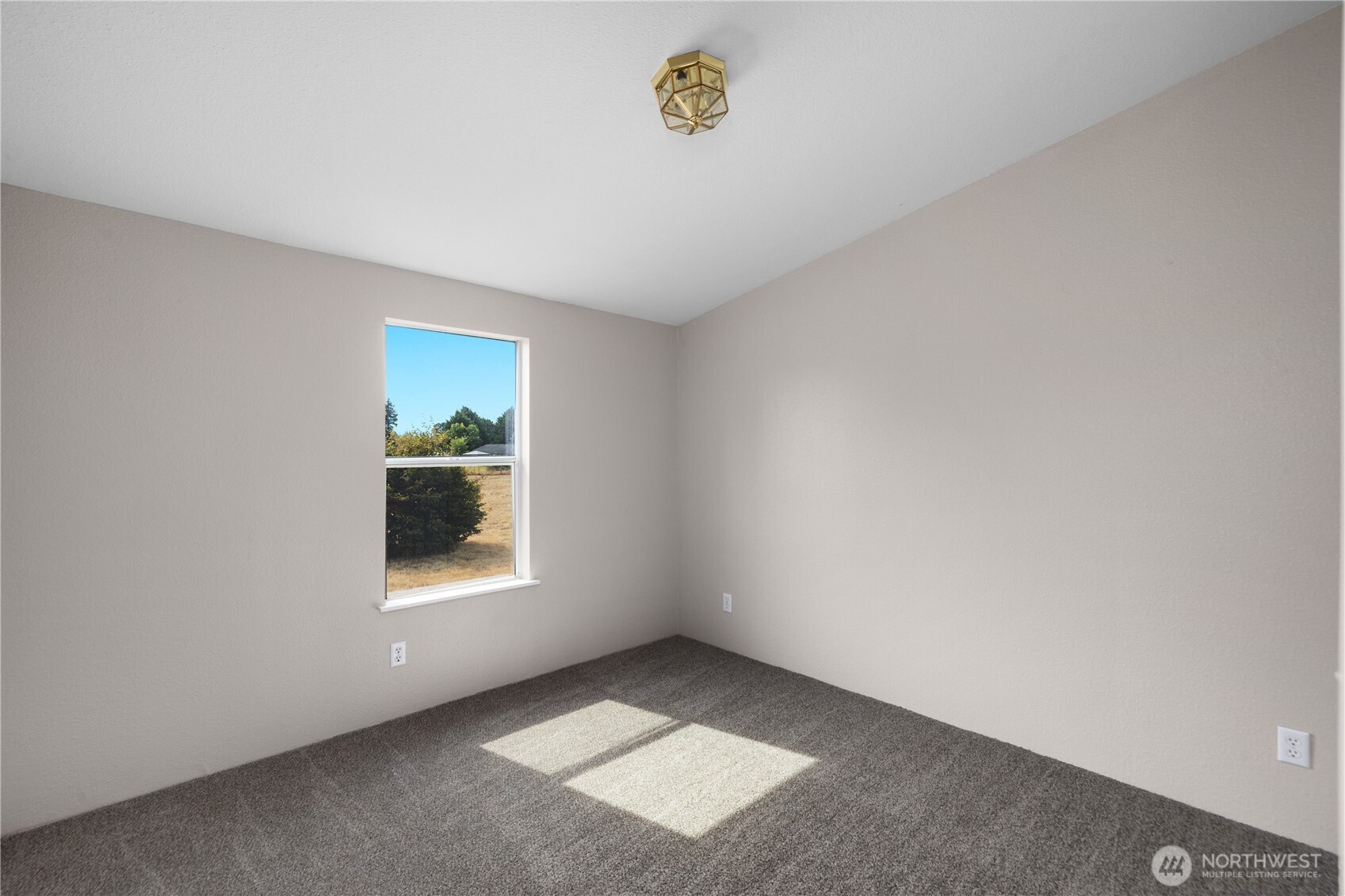 18032 Meyer Lane Property Photo 19