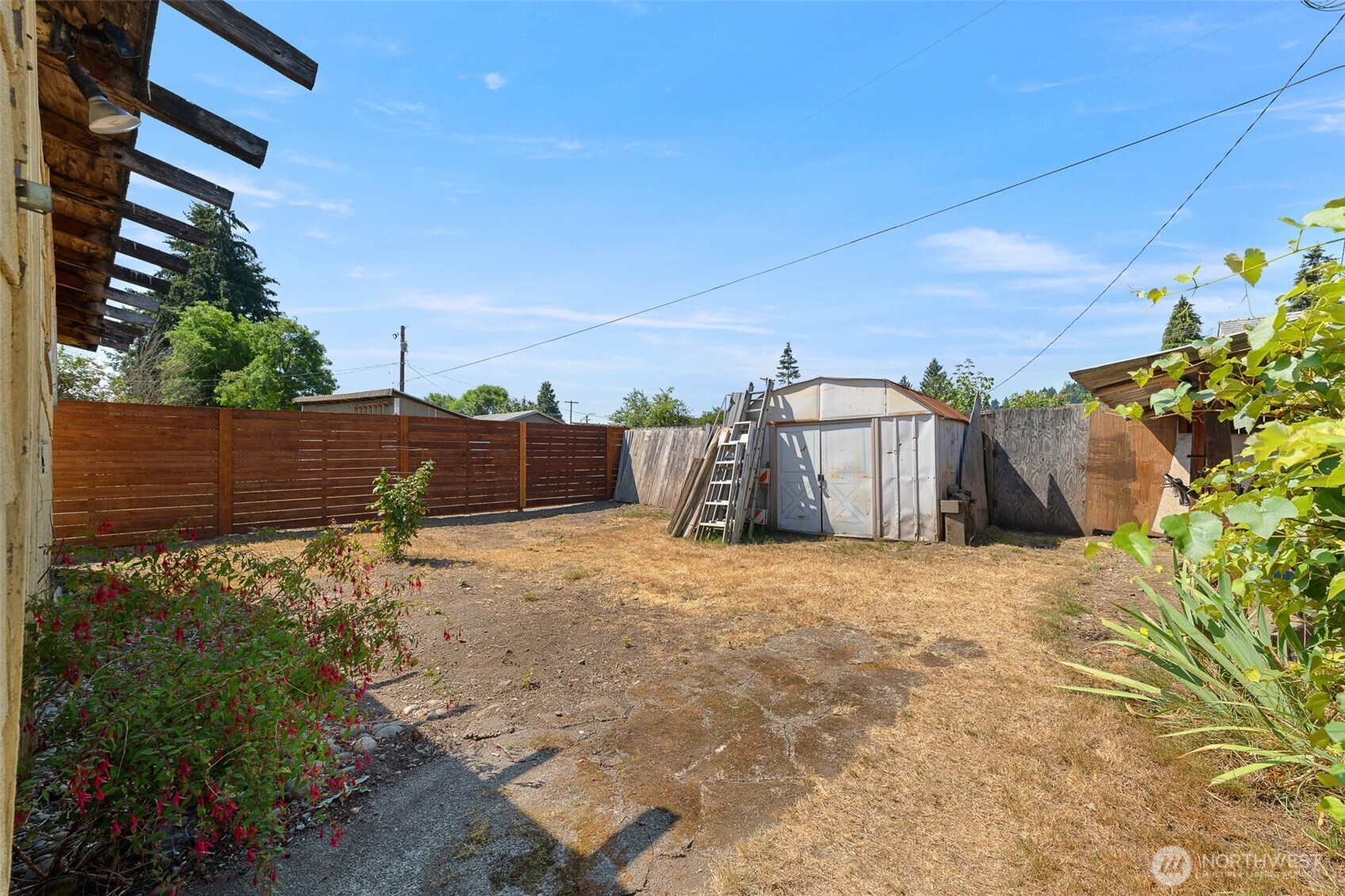 2021 N Tower Avenue Property Photo 2