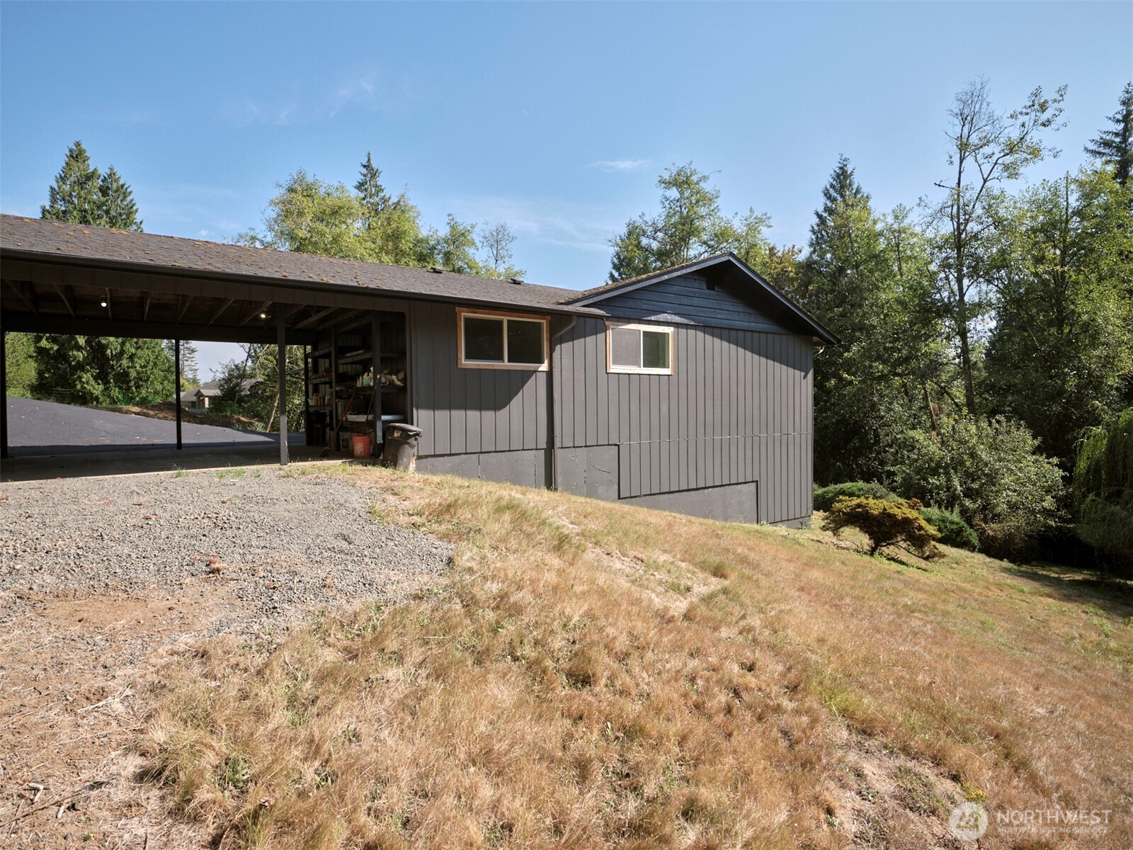 209 Sunset Drive Property Photo 26