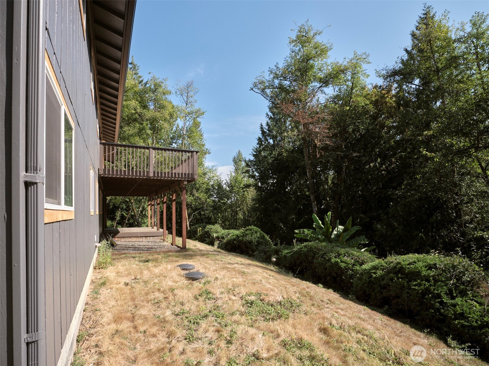 209 Sunset Drive Property Photo 28