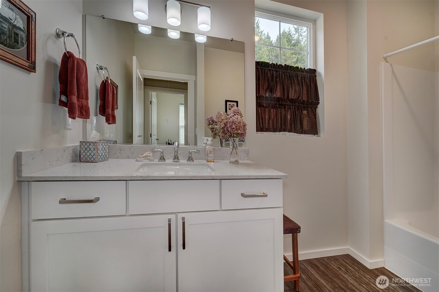 510 Mount Constance Way Property Photo 24