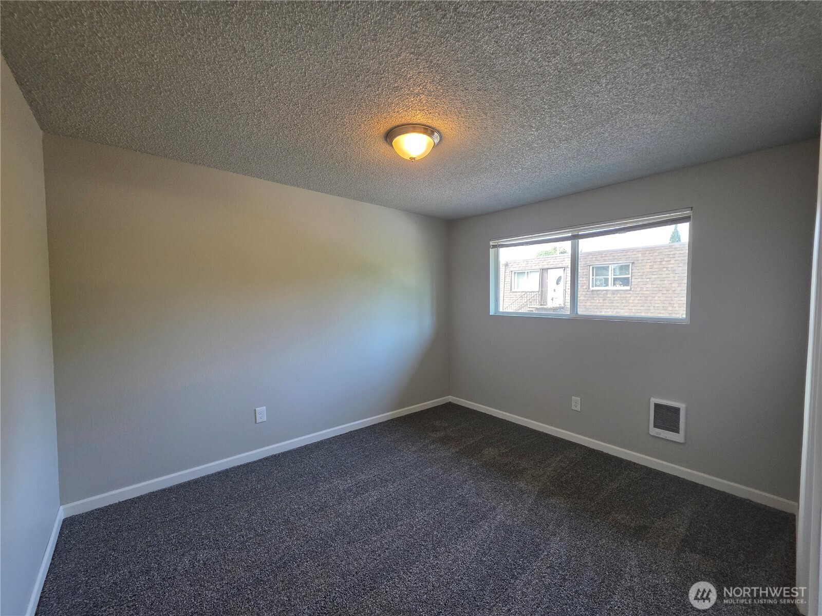 601 Avenue A 13 Property Photo 26