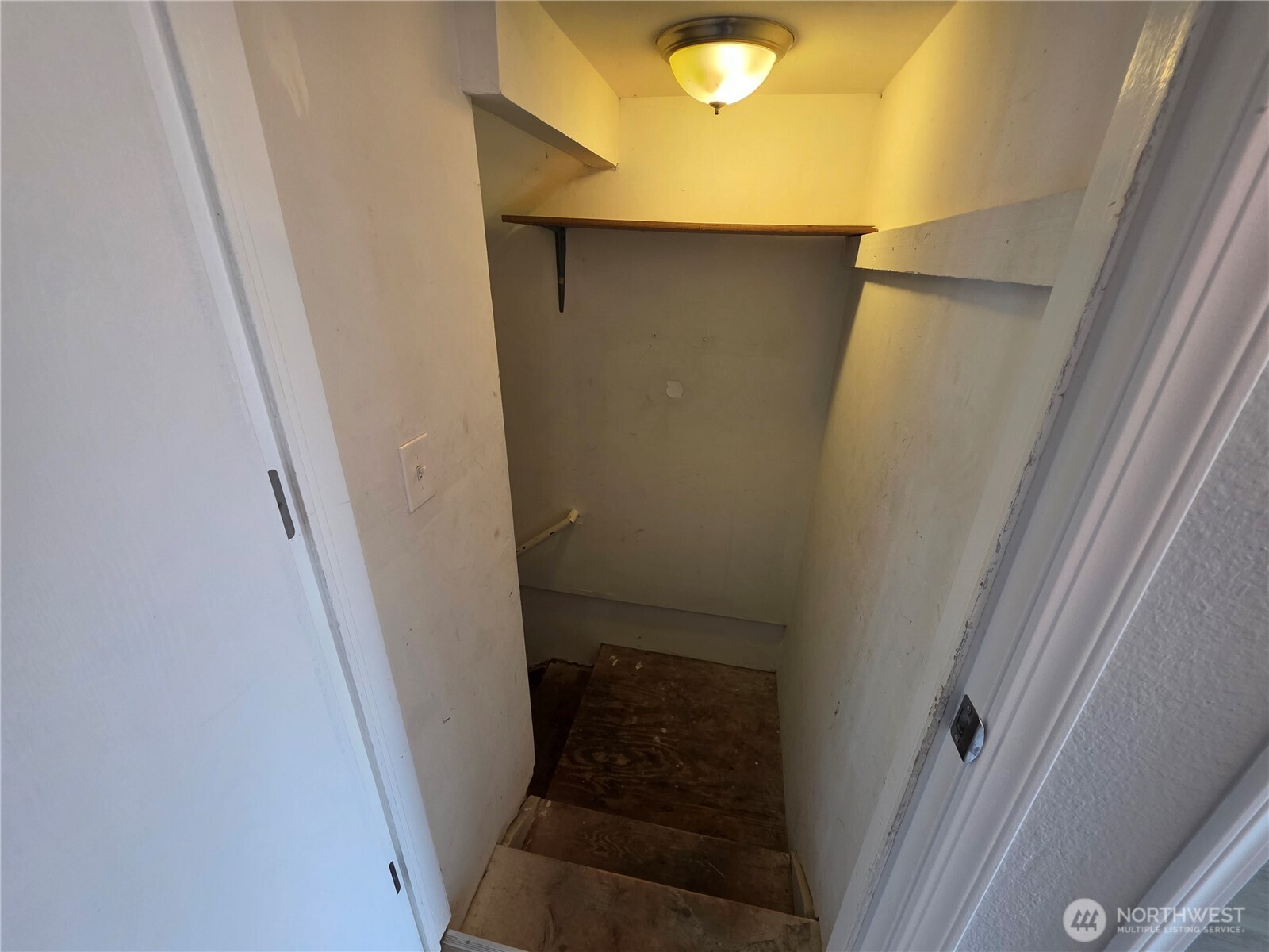 601 Avenue A 13 Property Photo 27