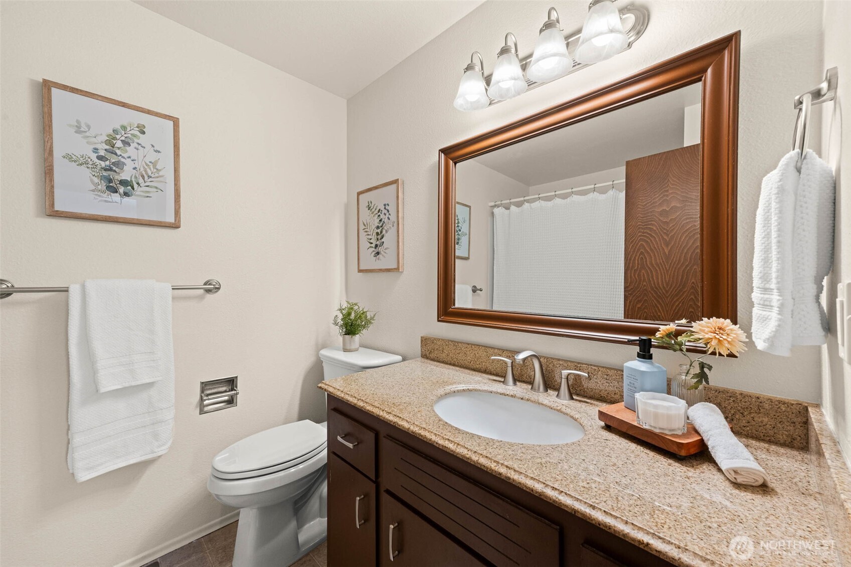 10810 105th Street Property Photo 9