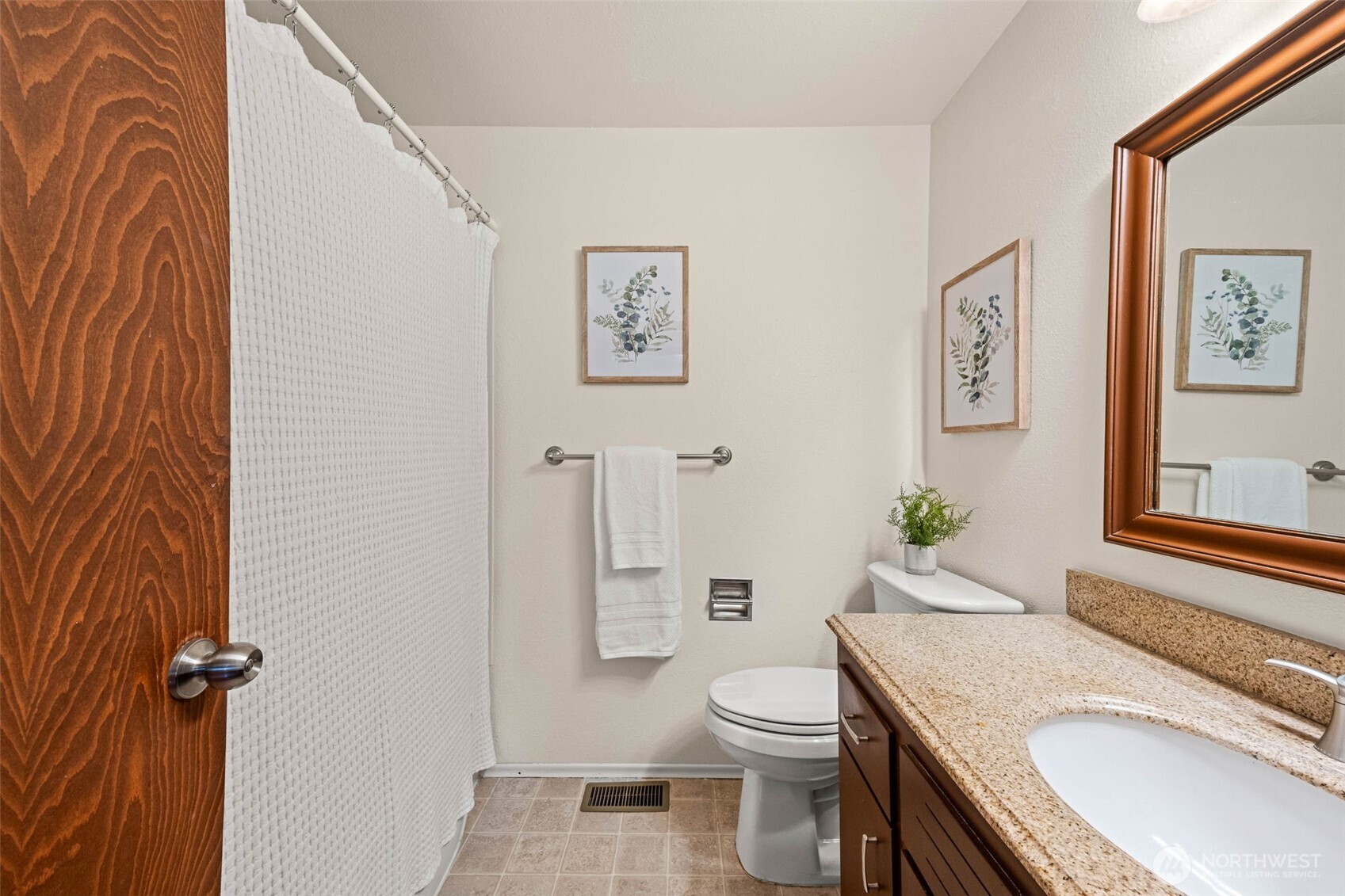 10810 105th Street Property Photo 10