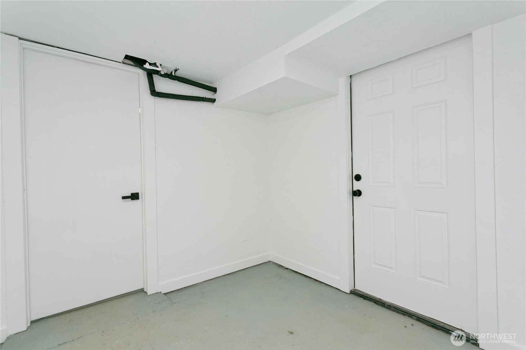 3211 Herren Avenue Property Photo 26