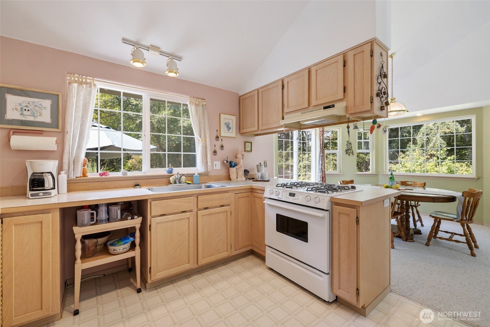 3388 Leroy Circle Property Photo 14