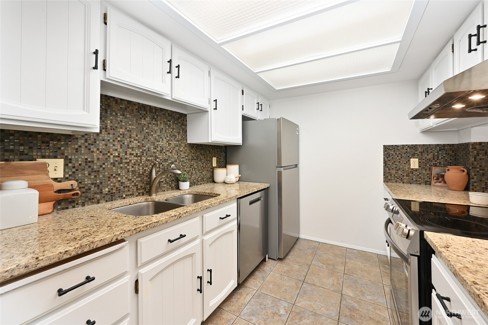 3505 W Government Way 202 Property Photo 6