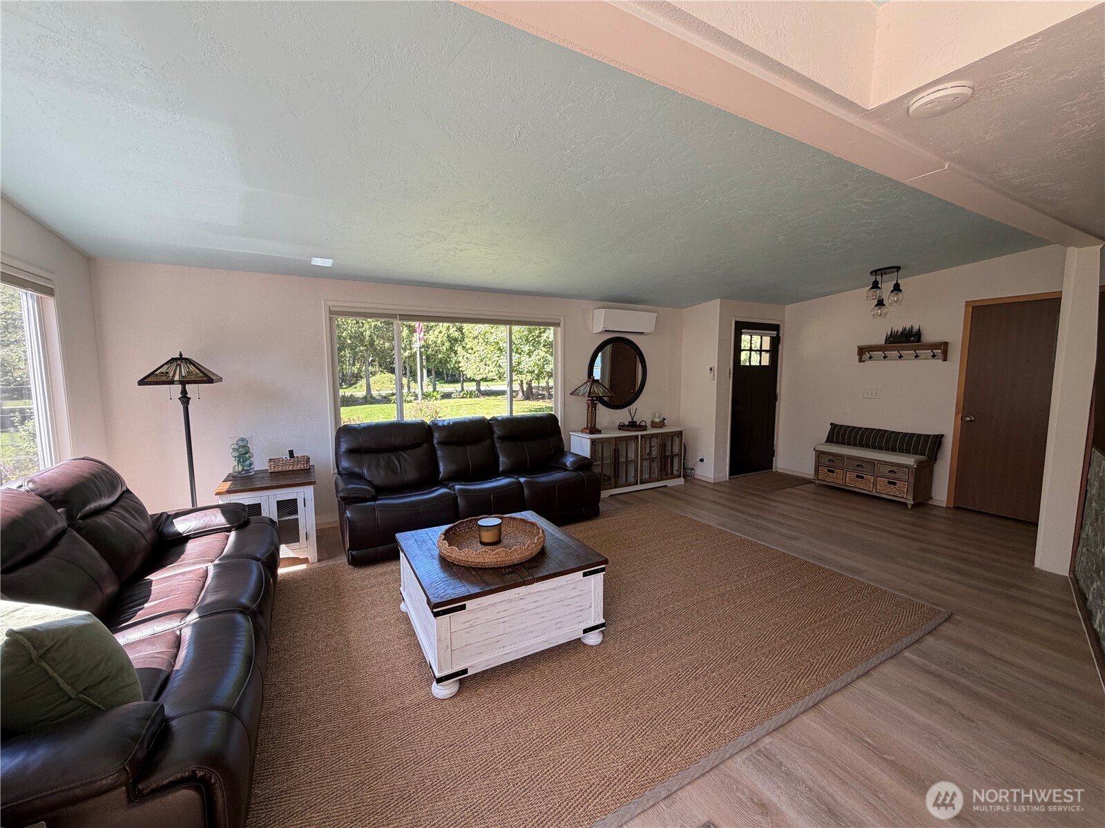 222 G L Shake Road Property Photo 8