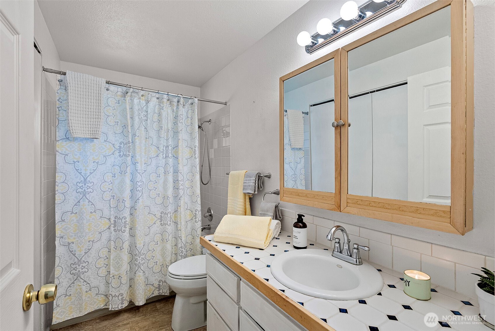 3821 Firdrona Drive Property Photo 13