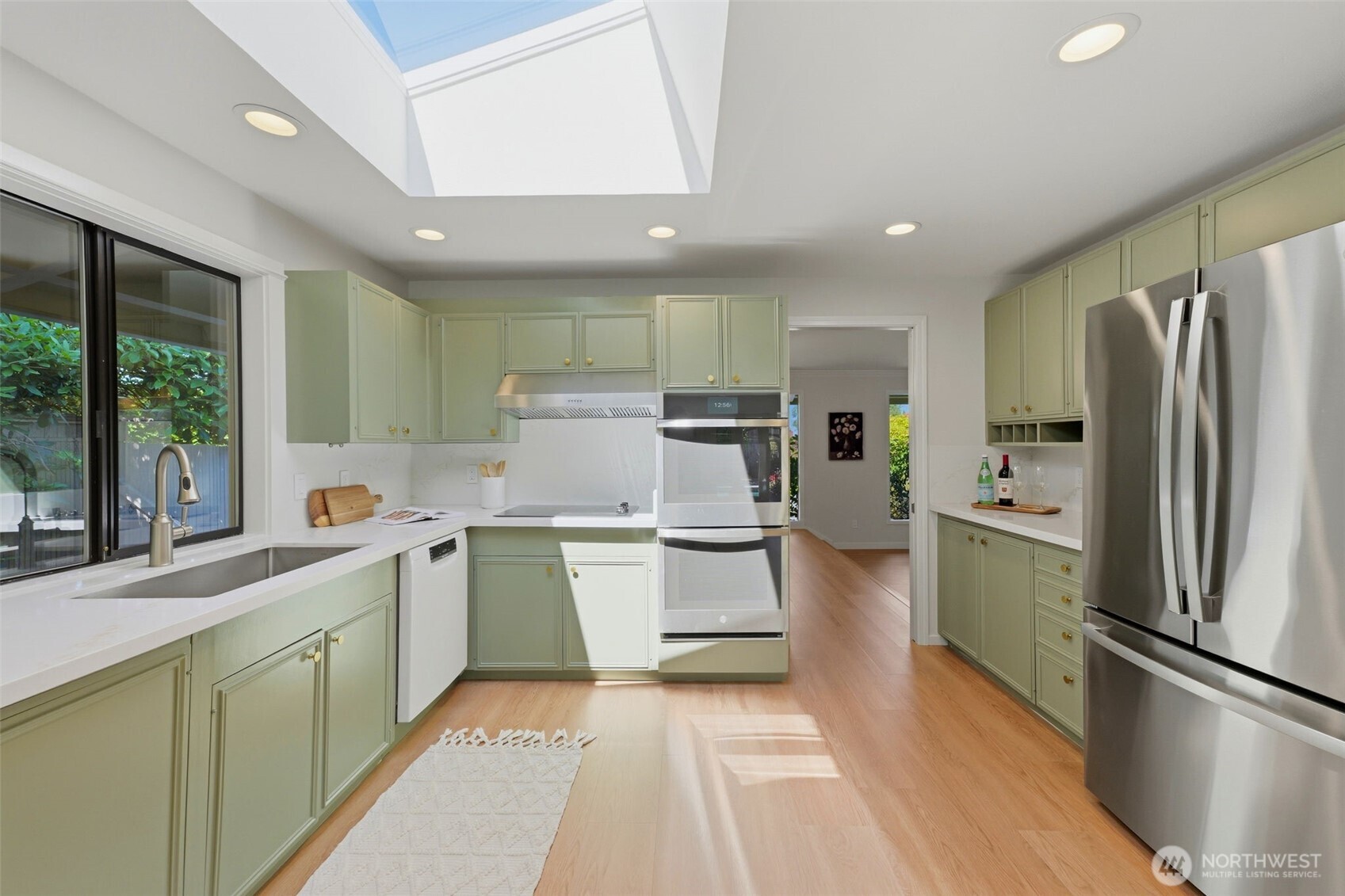 8522 43rd Street Property Photo 10