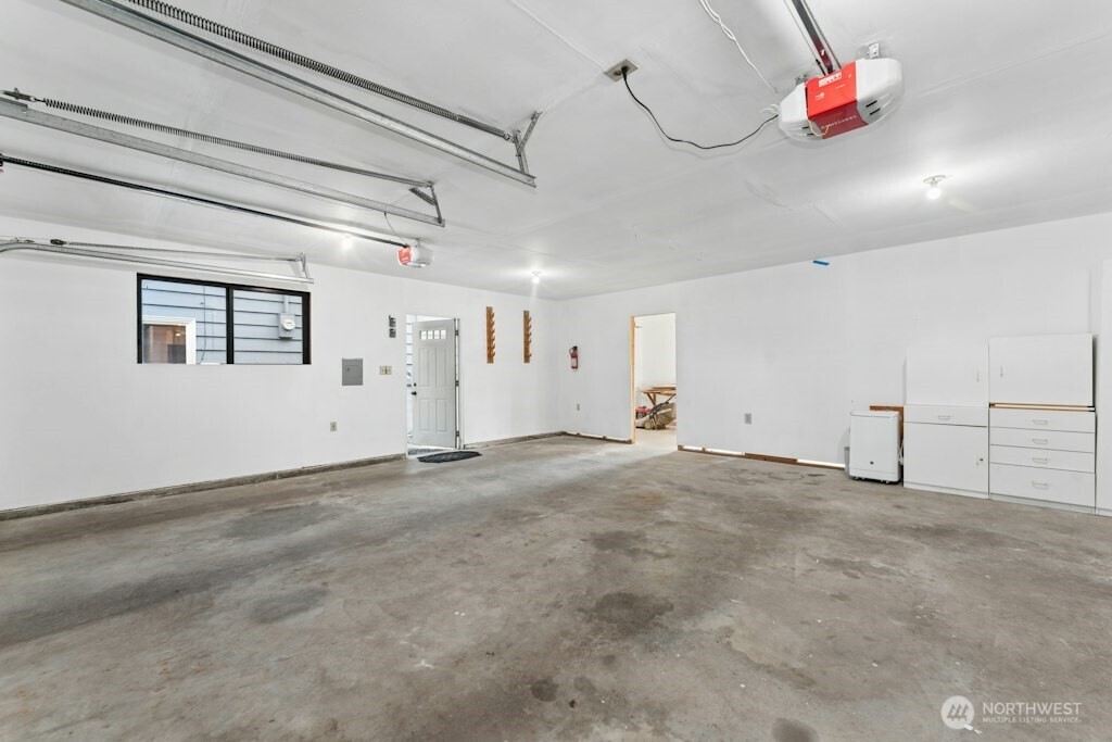 18989 Marine View Drive Property Photo 28