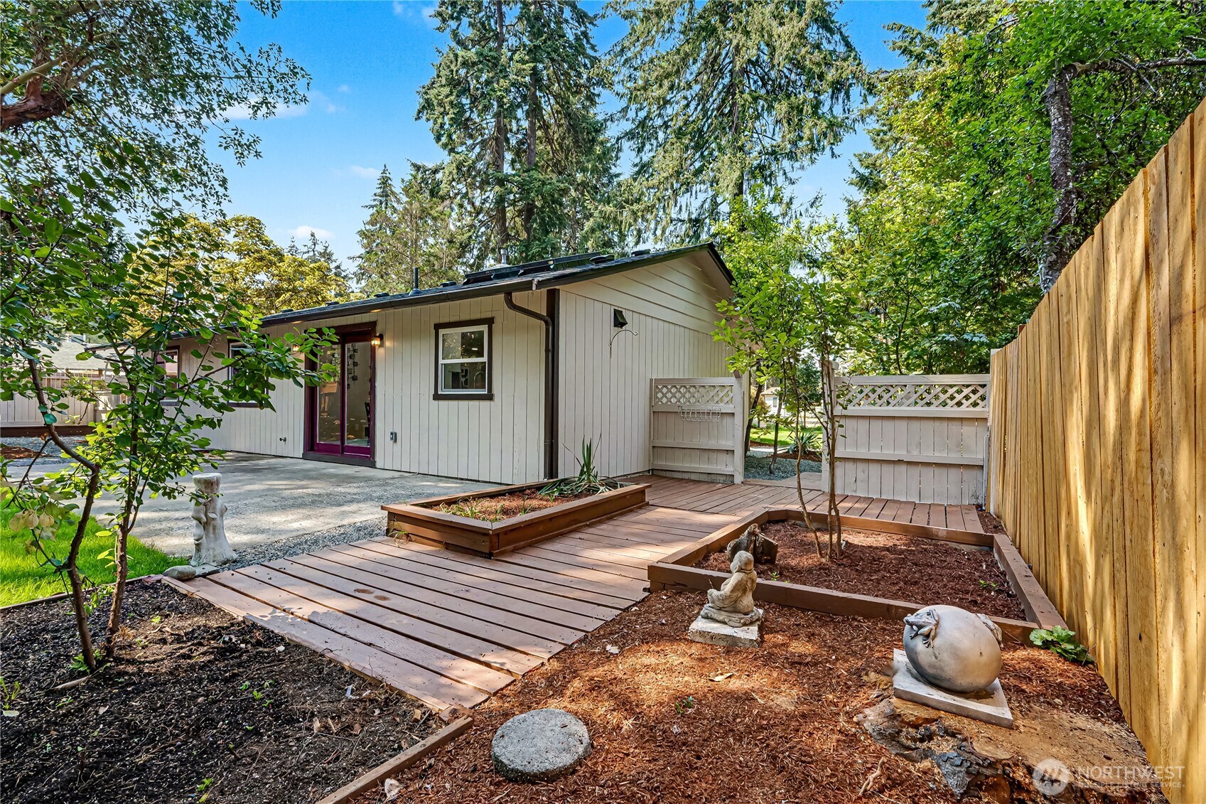 1121 Military Road Property Photo 27
