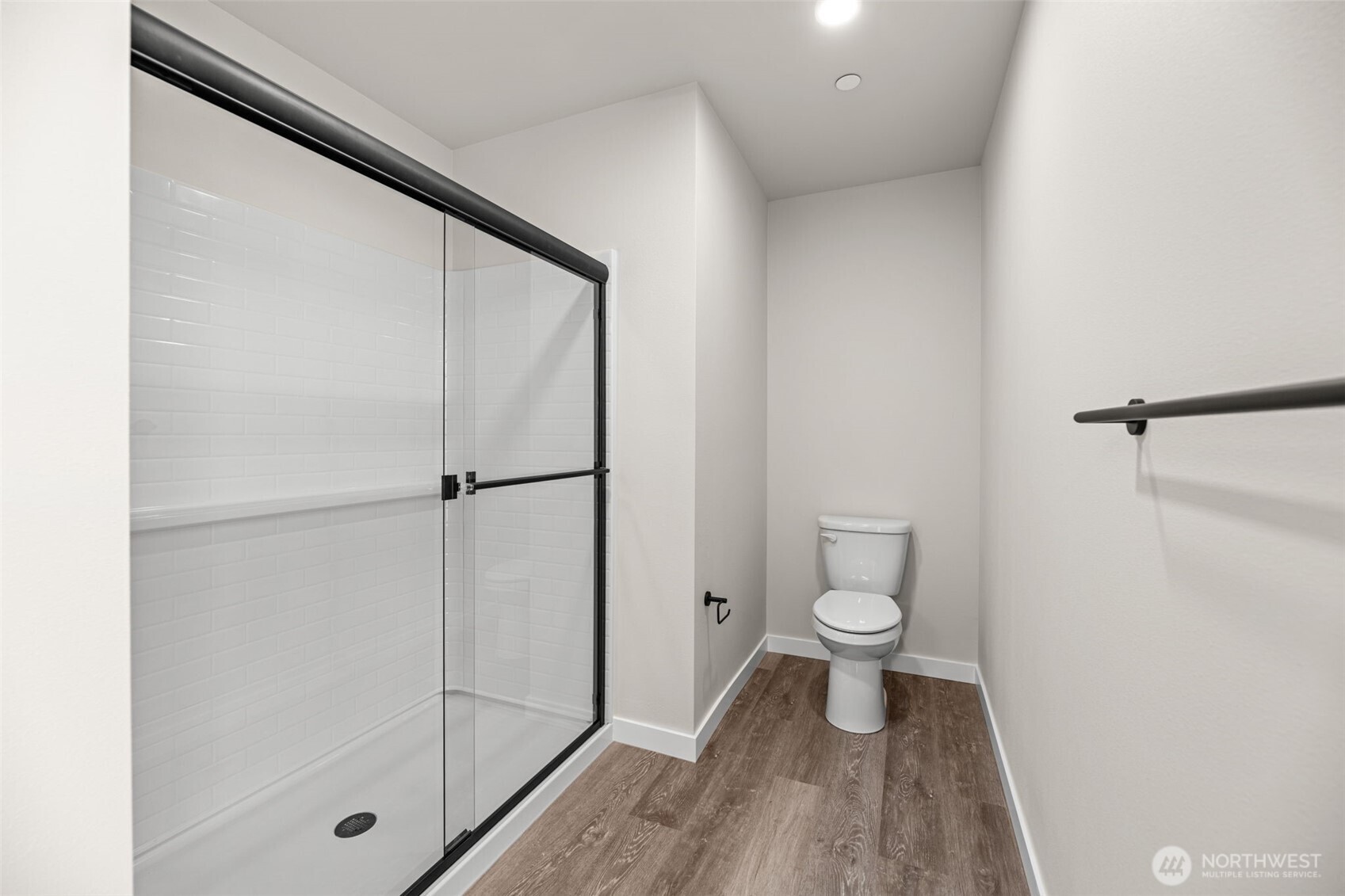 16503 13th Avenue B9 Property Photo 10