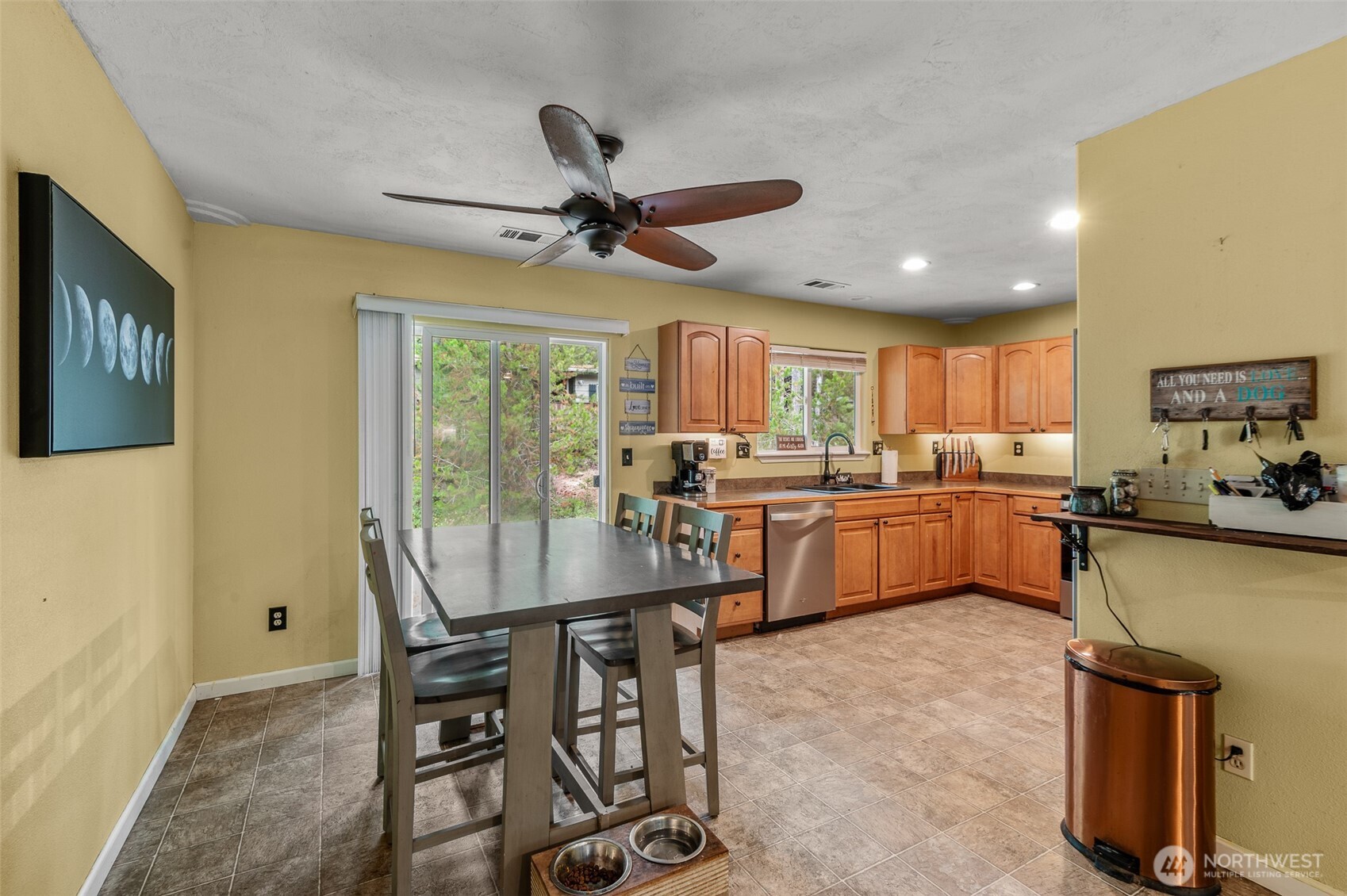 20 N Buckhorn Court Property Photo 6