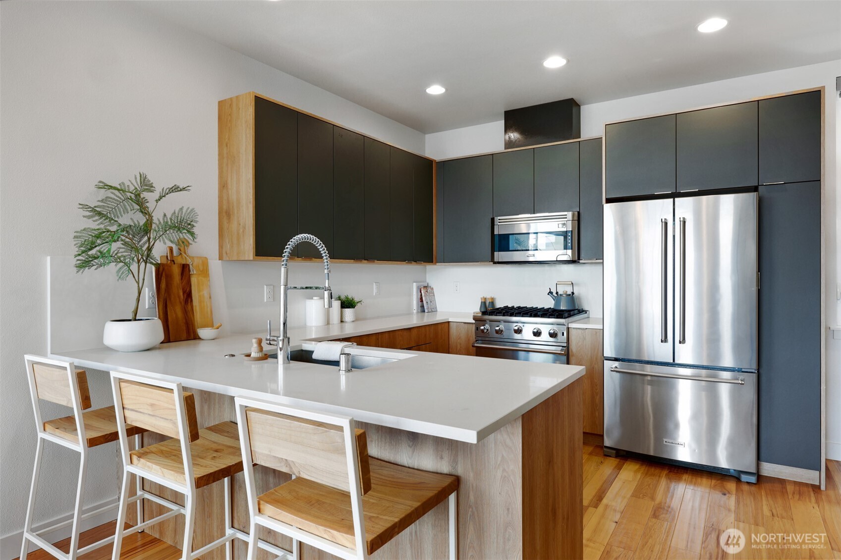 2708 Franklin Avenue B Property Photo 15