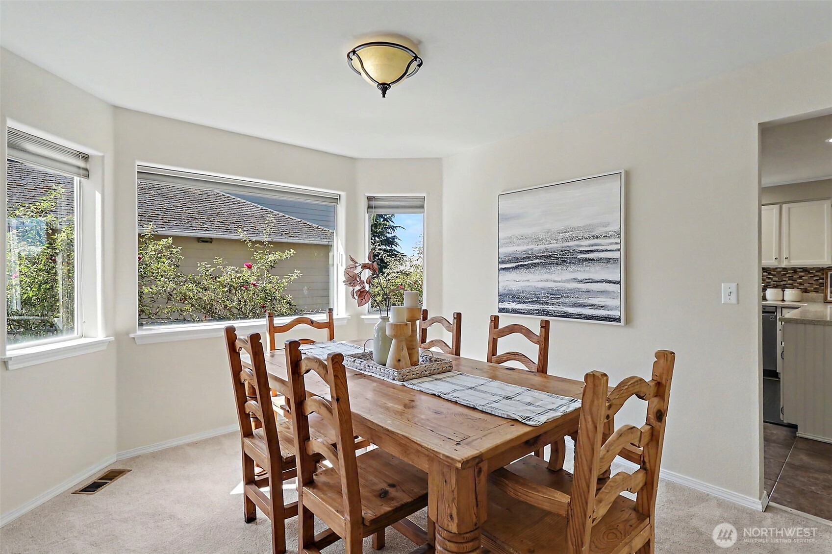 719 Kensington Avenue Property Photo 4