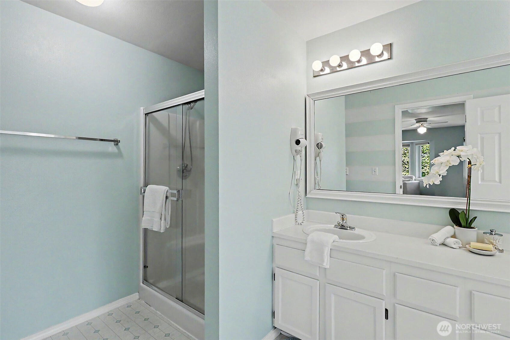 719 Kensington Avenue Property Photo 22