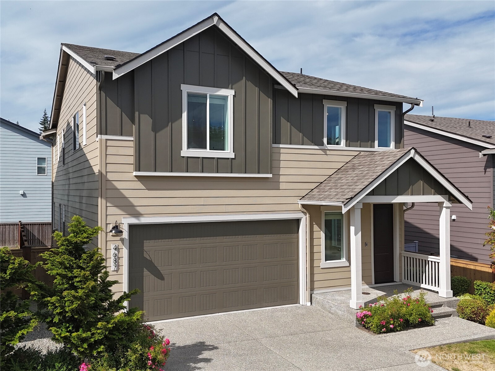 4687 Hibiscus Circle Property Photo 1