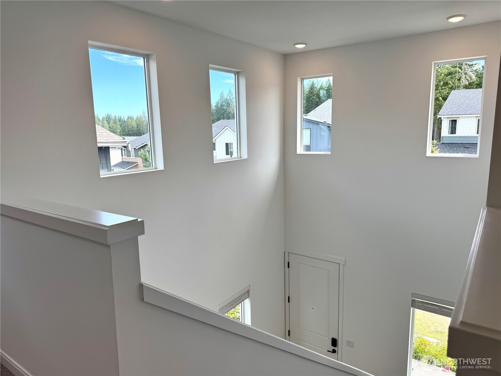 4687 Hibiscus Circle Property Photo 11