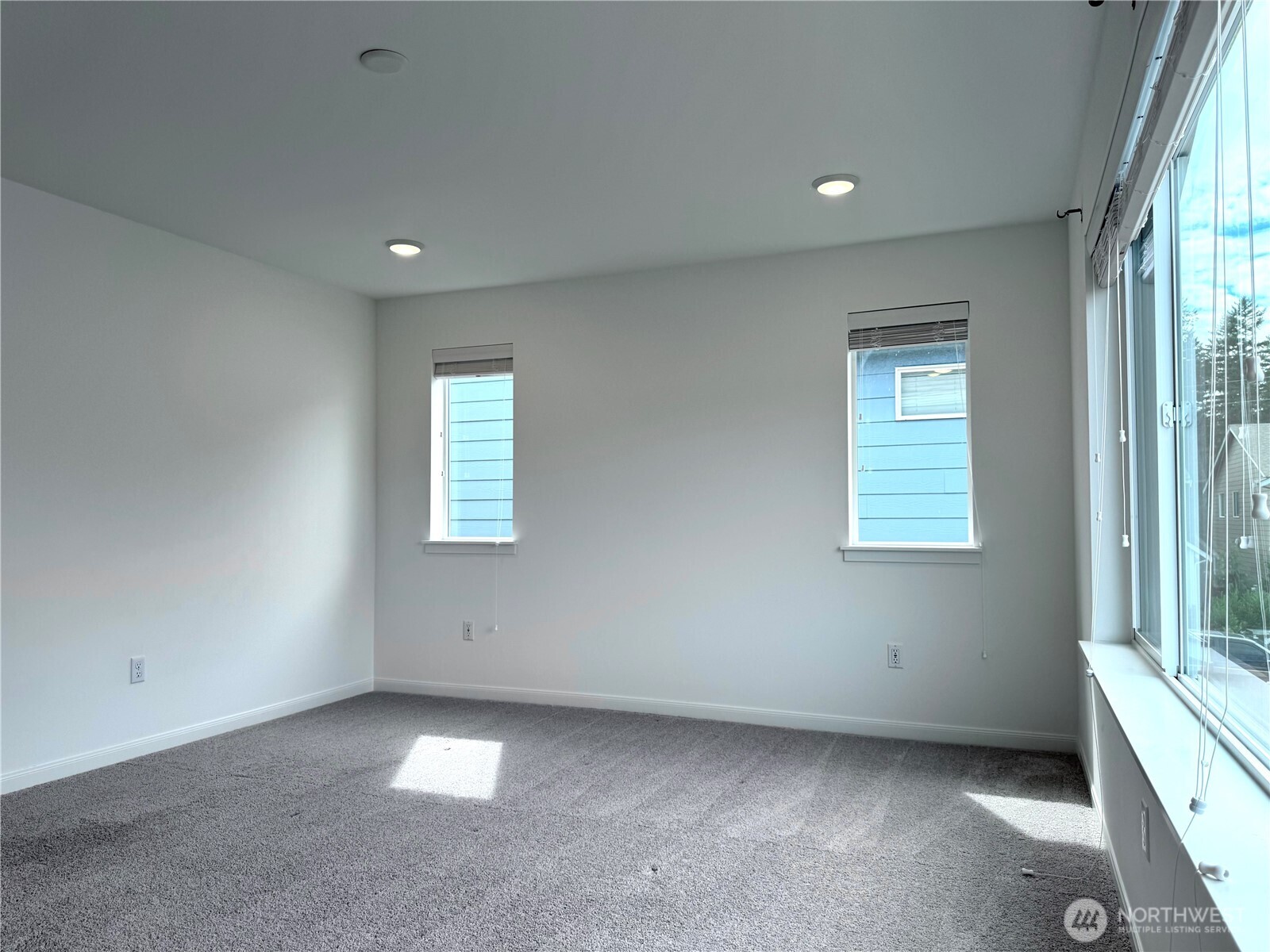 4687 Hibiscus Circle Property Photo 13