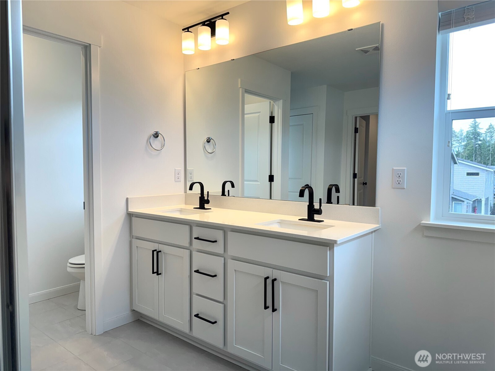 4687 Hibiscus Circle Property Photo 18