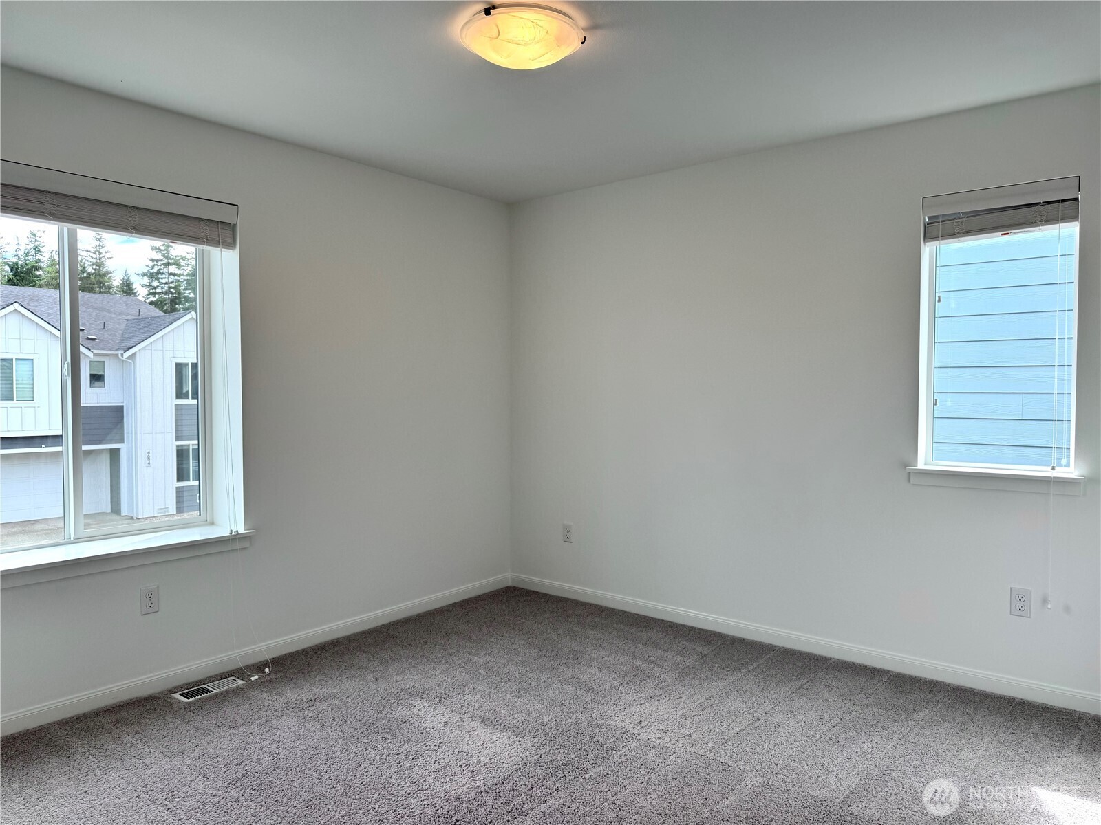 4687 Hibiscus Circle Property Photo 21