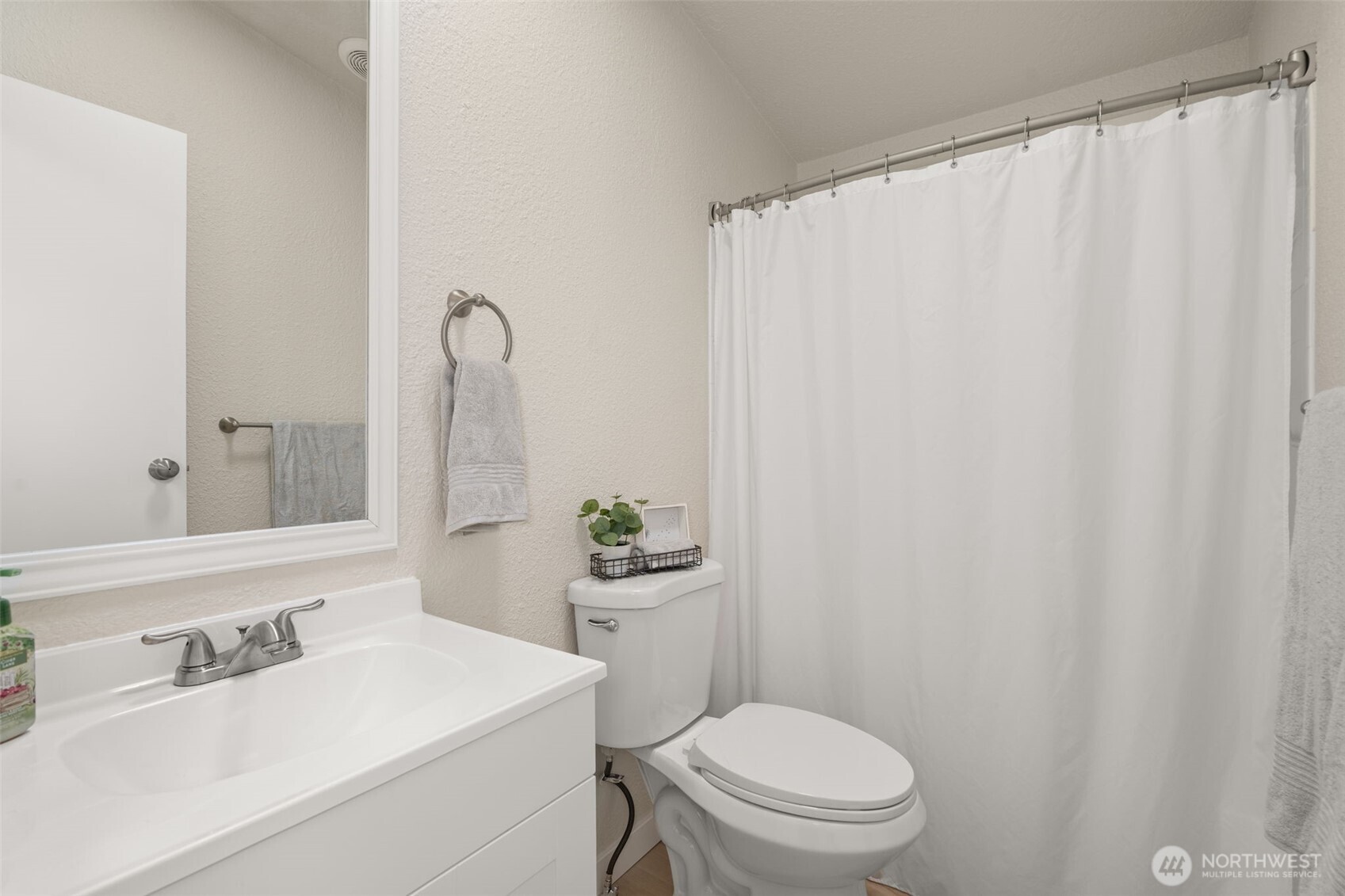 380 E Panorama Drive Property Photo 23