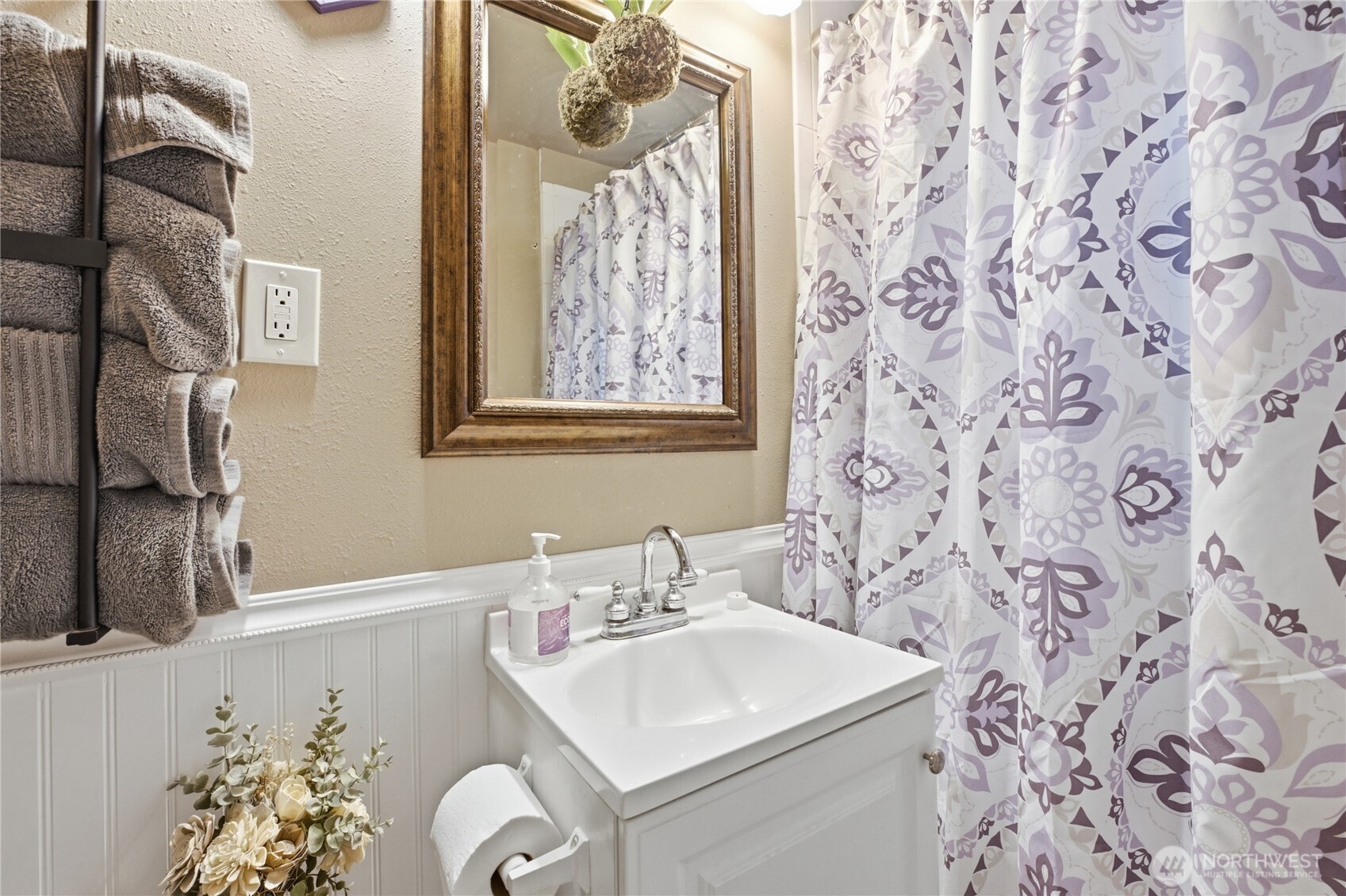 16001 Park Avenue Property Photo 13