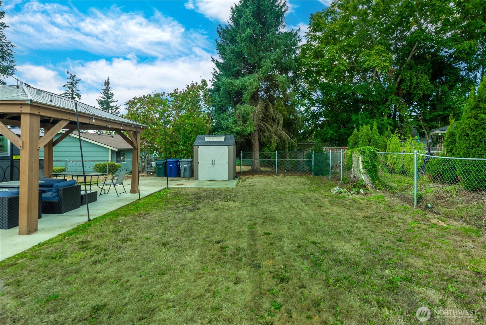 311 Judson Street Property Photo 22