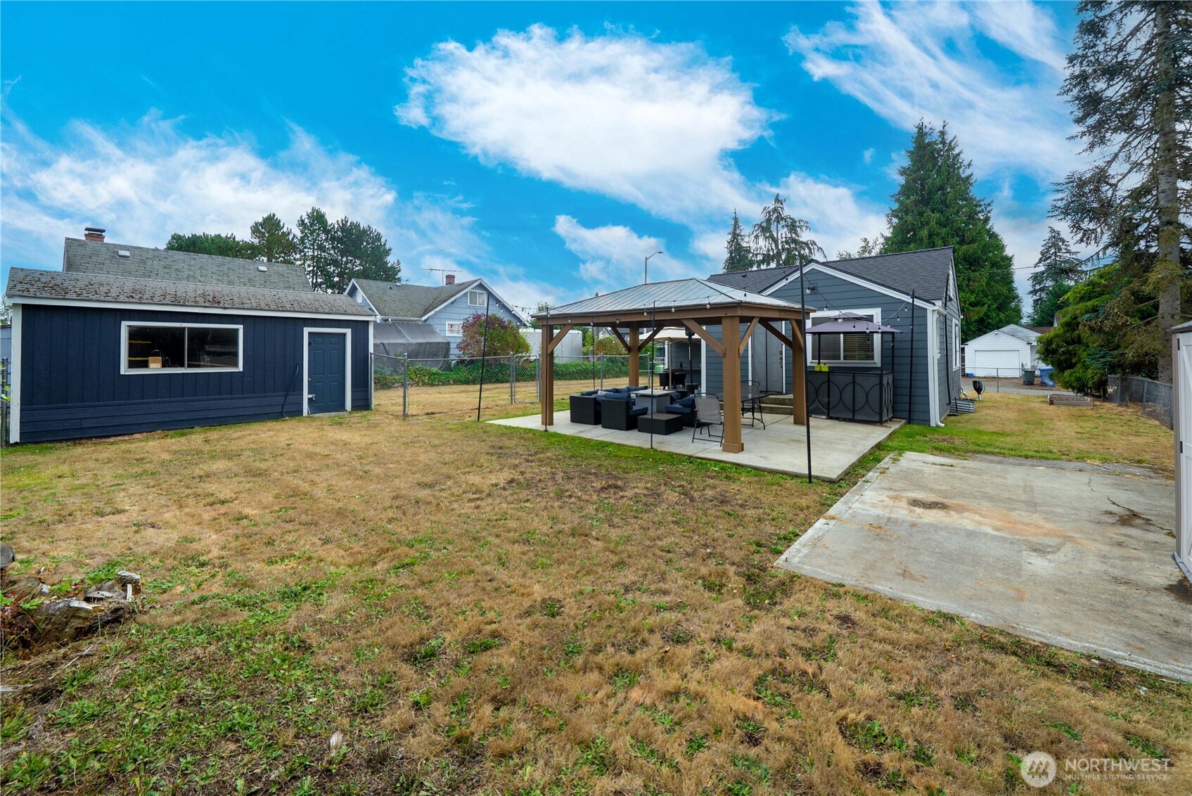 311 Judson Street Property Photo 25