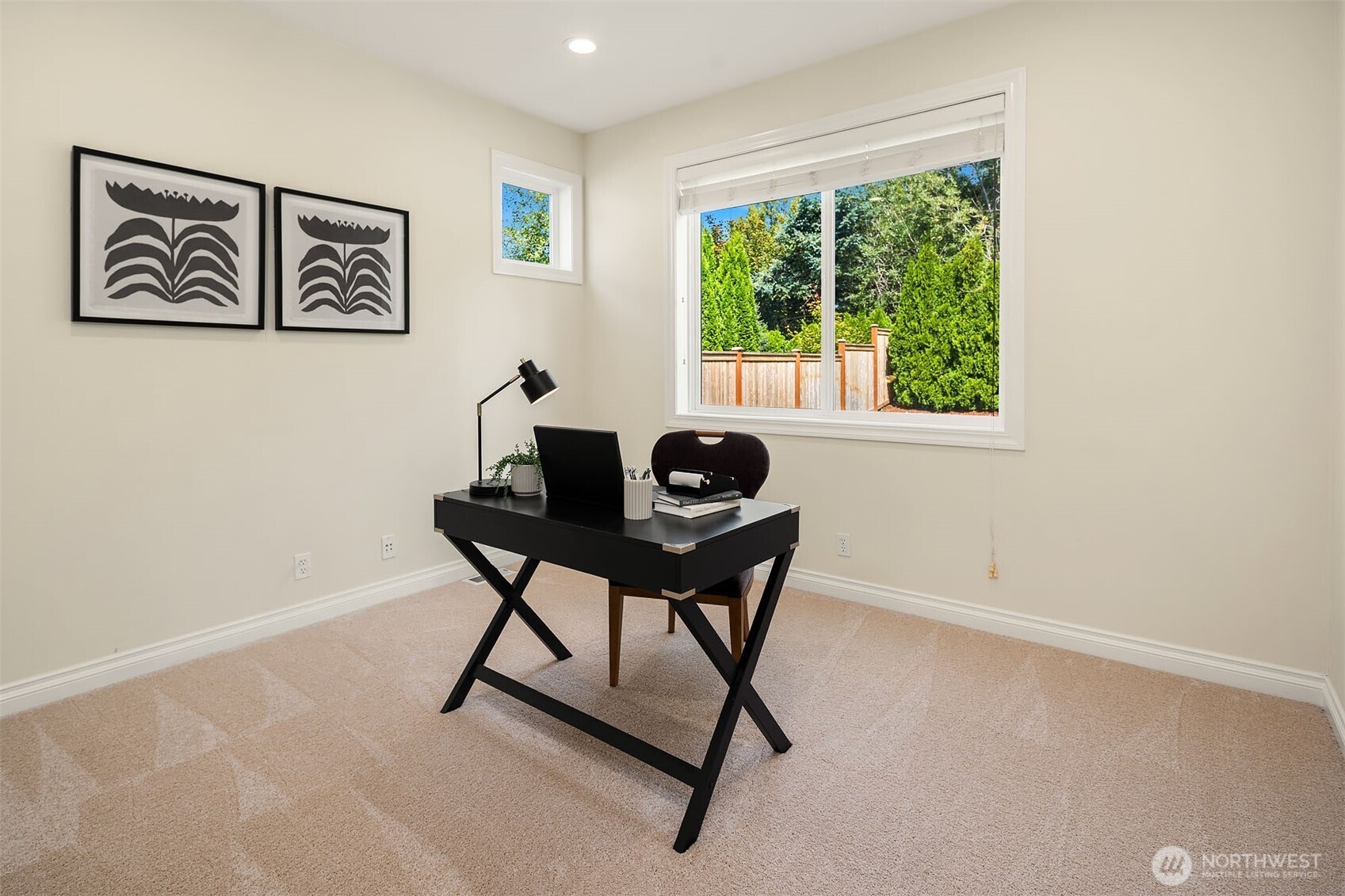 6910 Pinehurst Avenue Property Photo 21