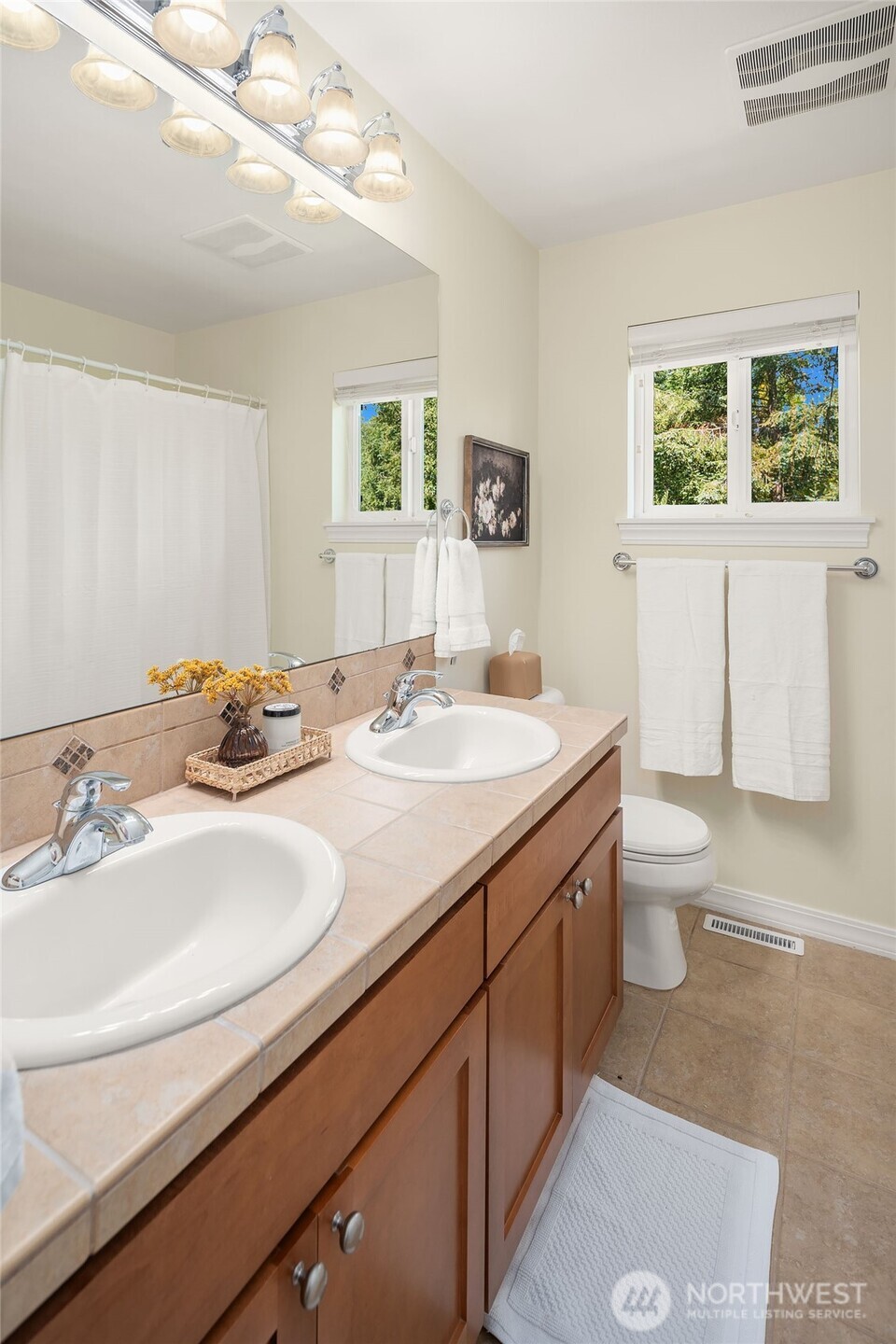 6910 Pinehurst Avenue Property Photo 29
