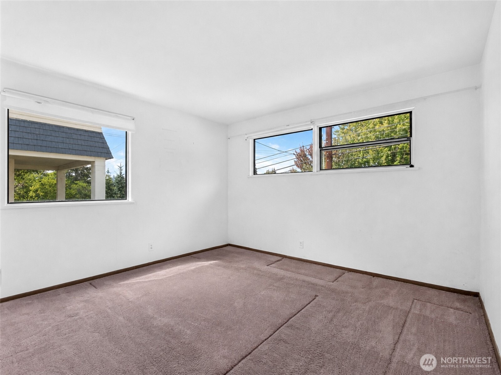 3011 E Pine Street Property Photo 11