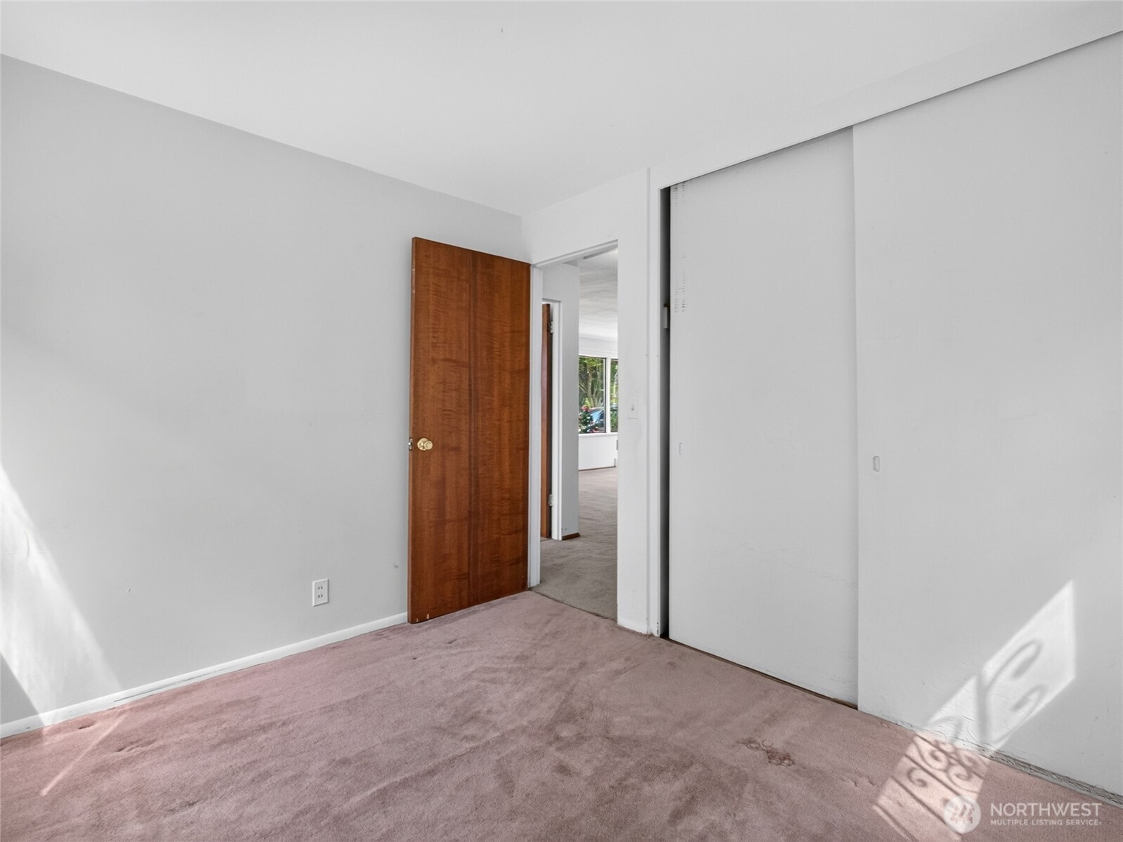 3011 E Pine Street Property Photo 15