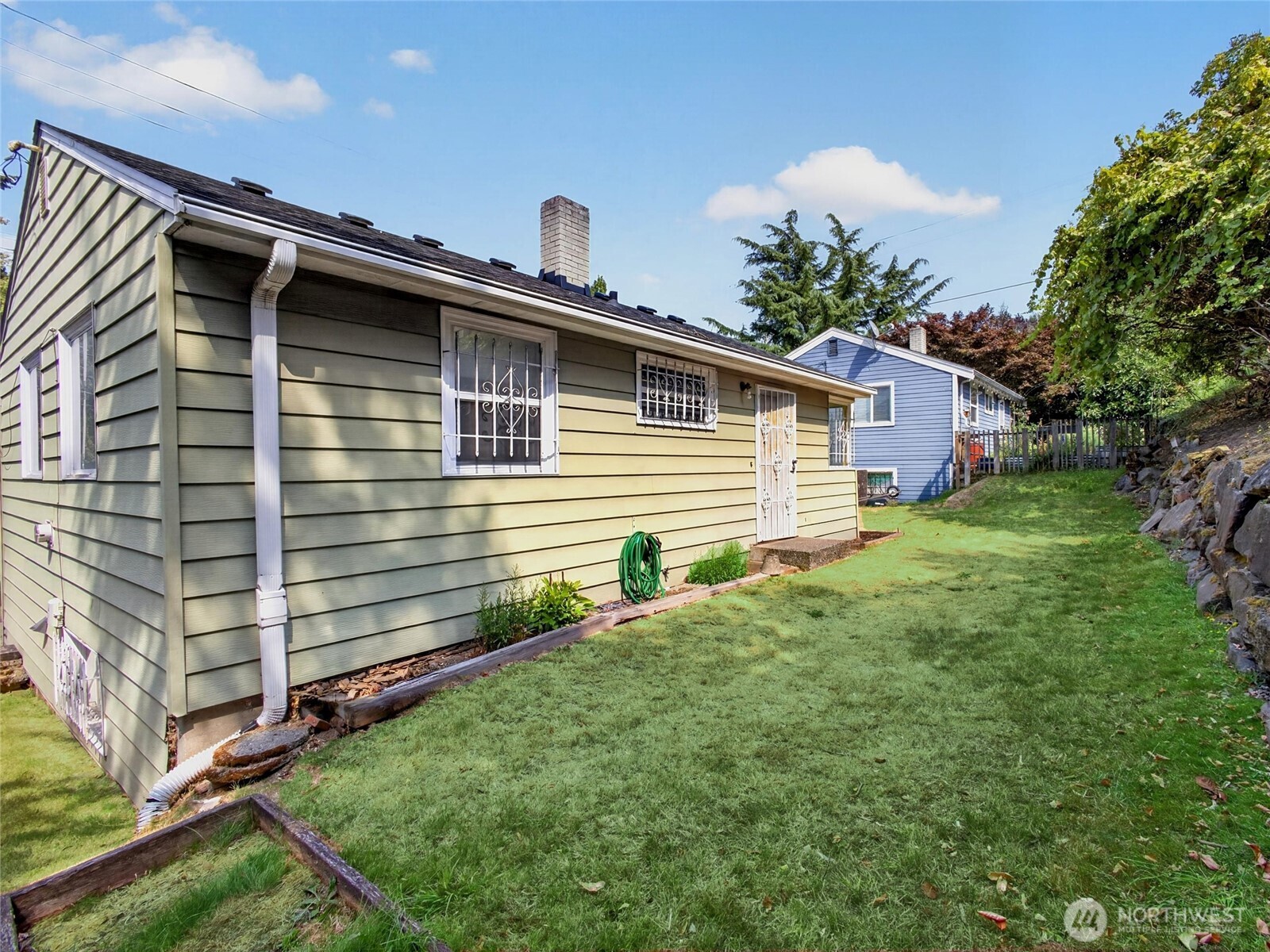 3011 E Pine Street Property Photo 18