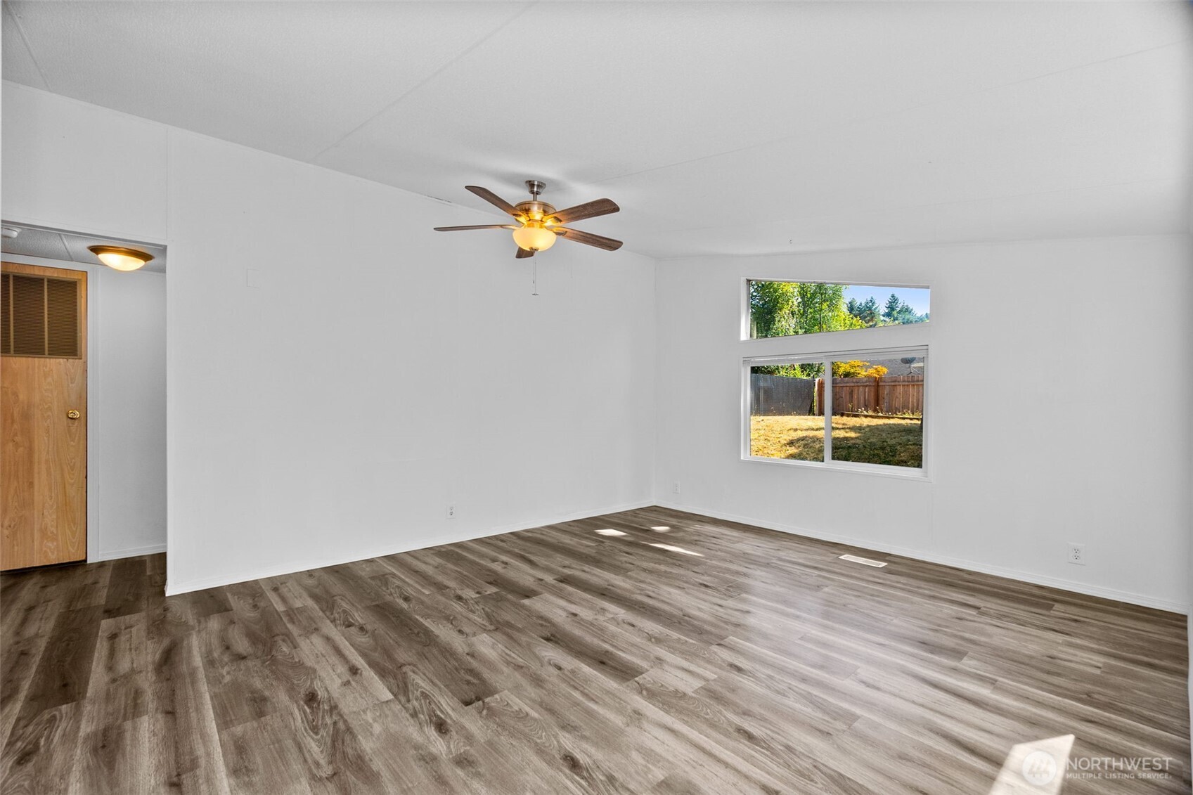 1239 Central Avenue Property Photo 11
