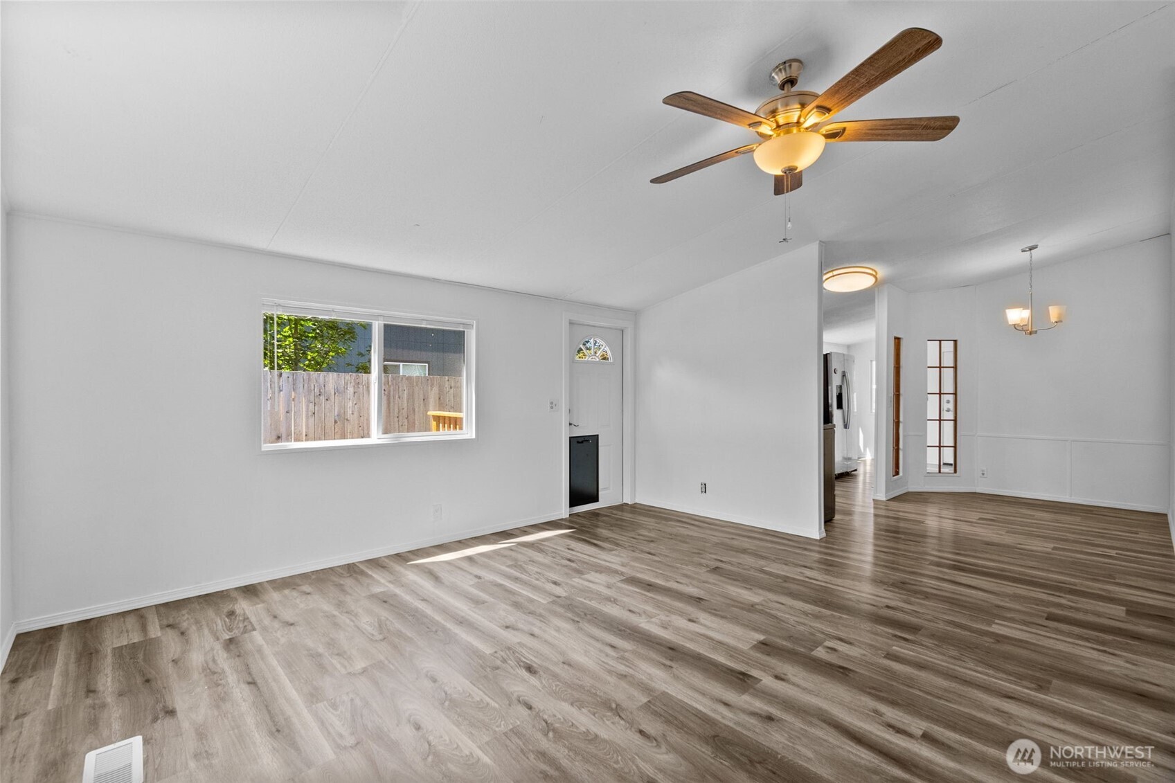 1239 Central Avenue Property Photo 12