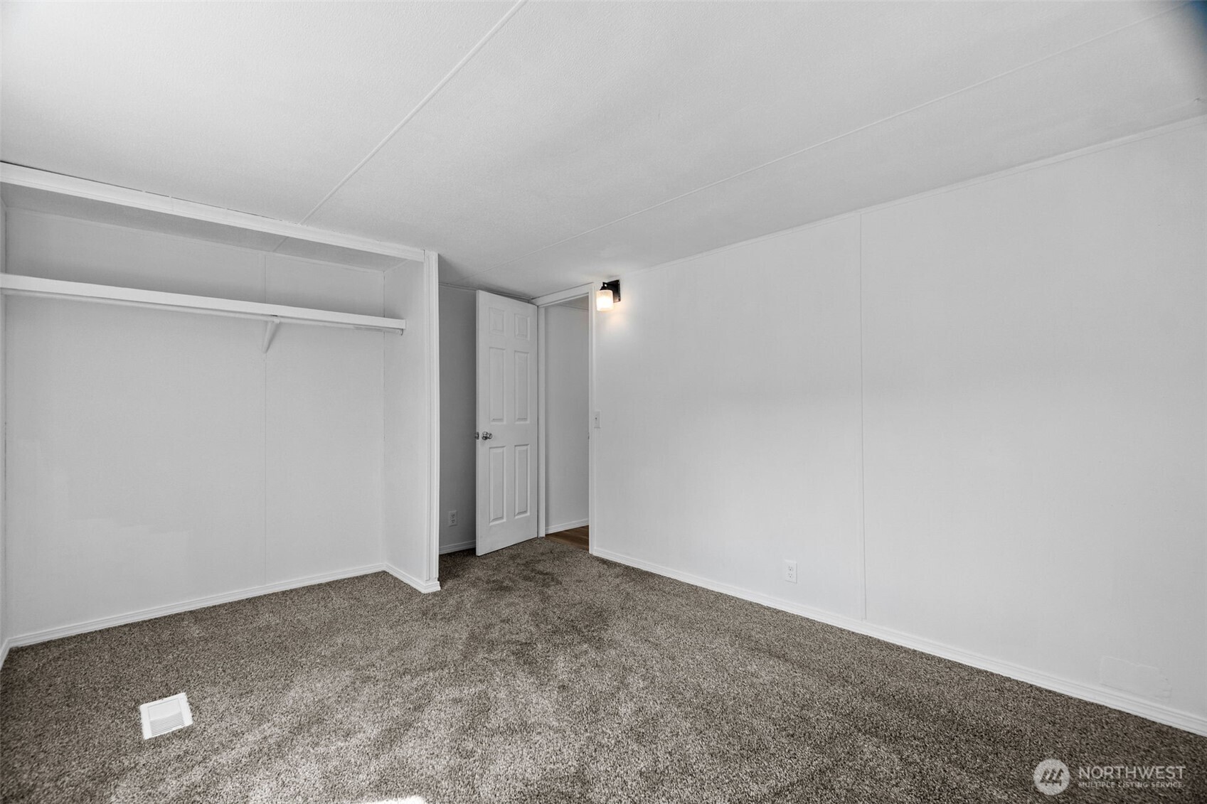 1239 Central Avenue Property Photo 15