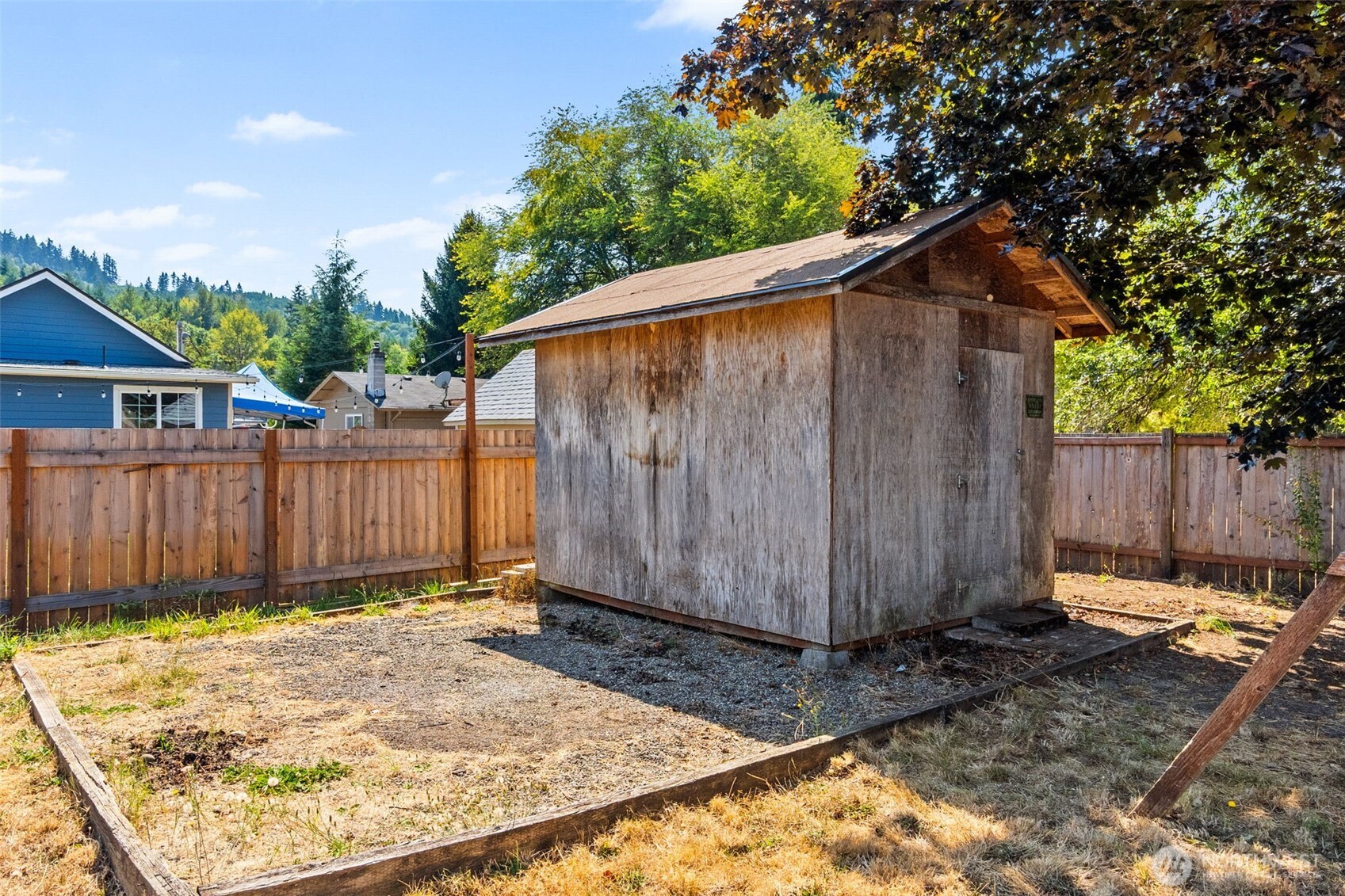1239 Central Avenue Property Photo 25
