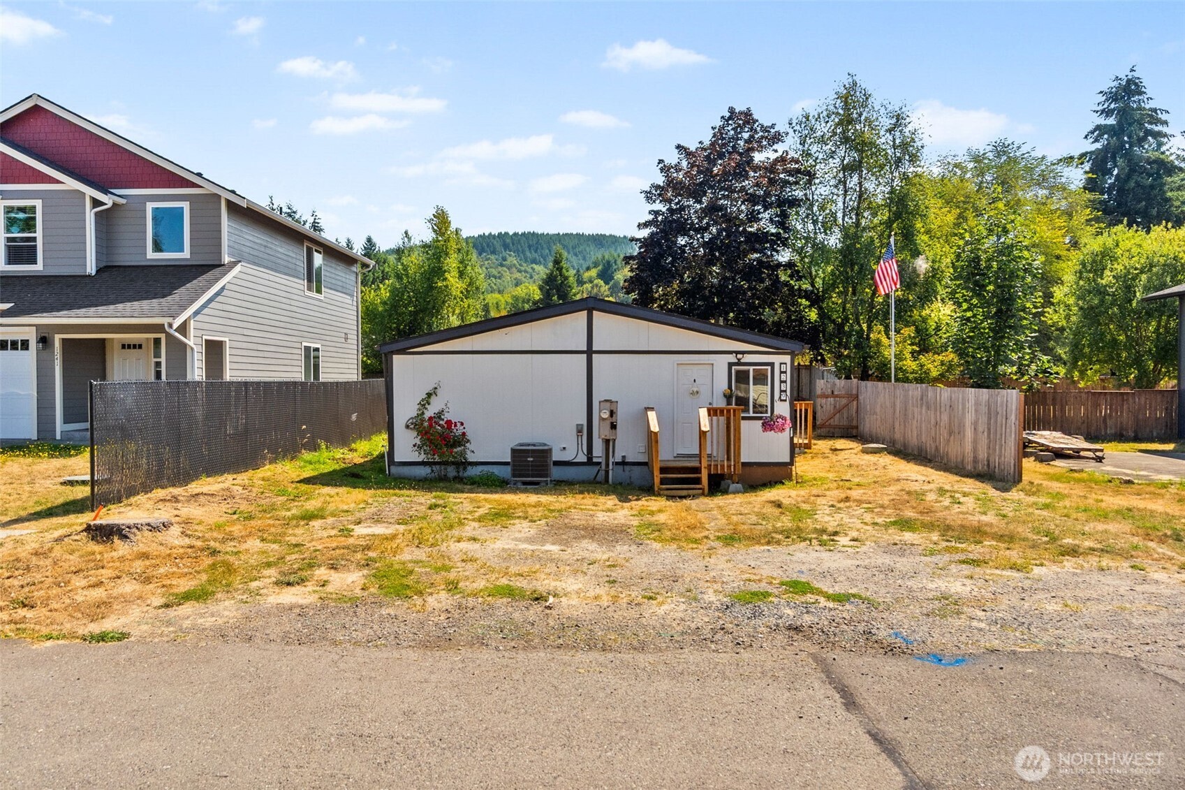 1239 Central Avenue Property Photo 26