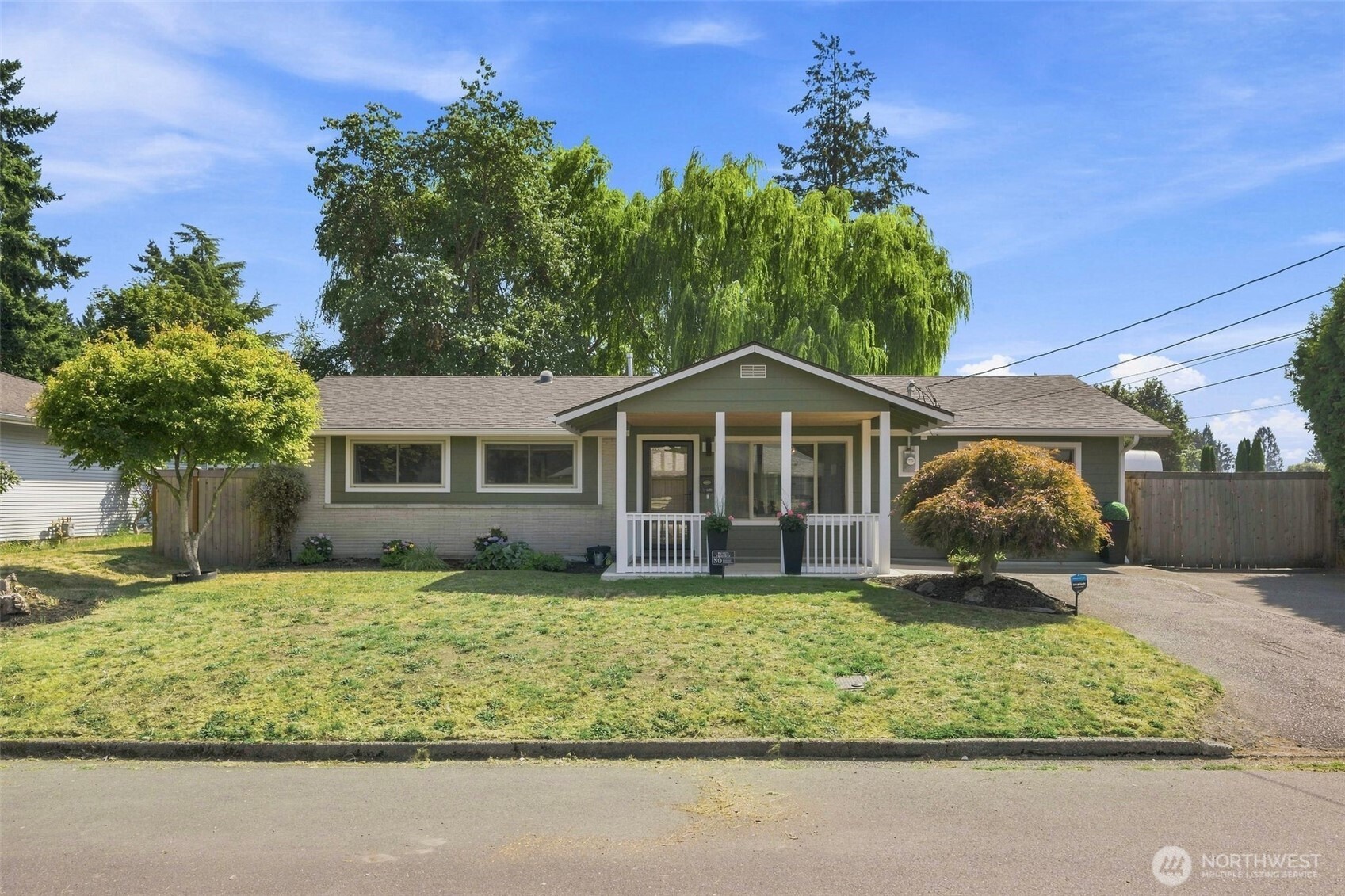 602 22nd Street Property Photo 2