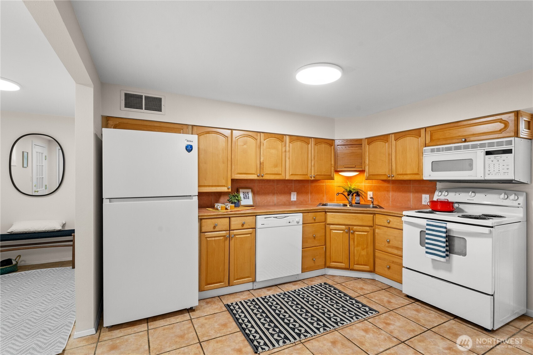 920 S Ventura Drive Property Photo 26