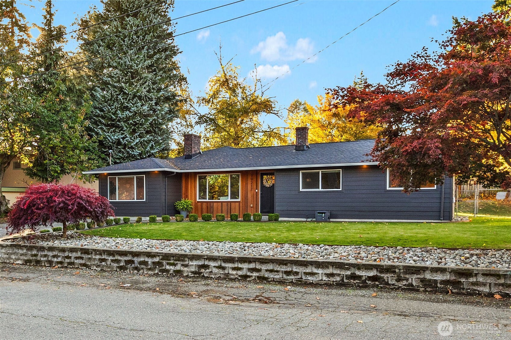 19217 4th Avenue Property Photo 30