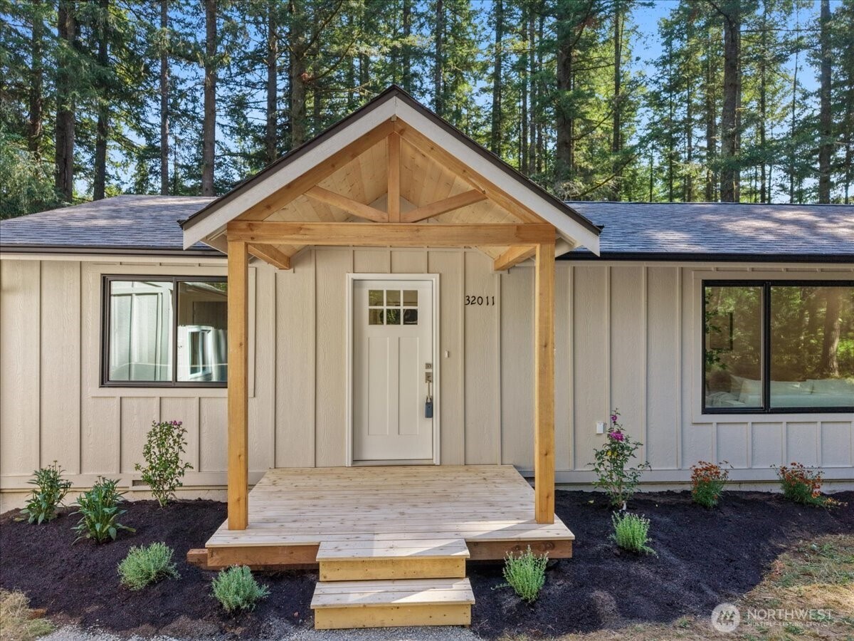 32011 Se 268th Street Property Photo 3