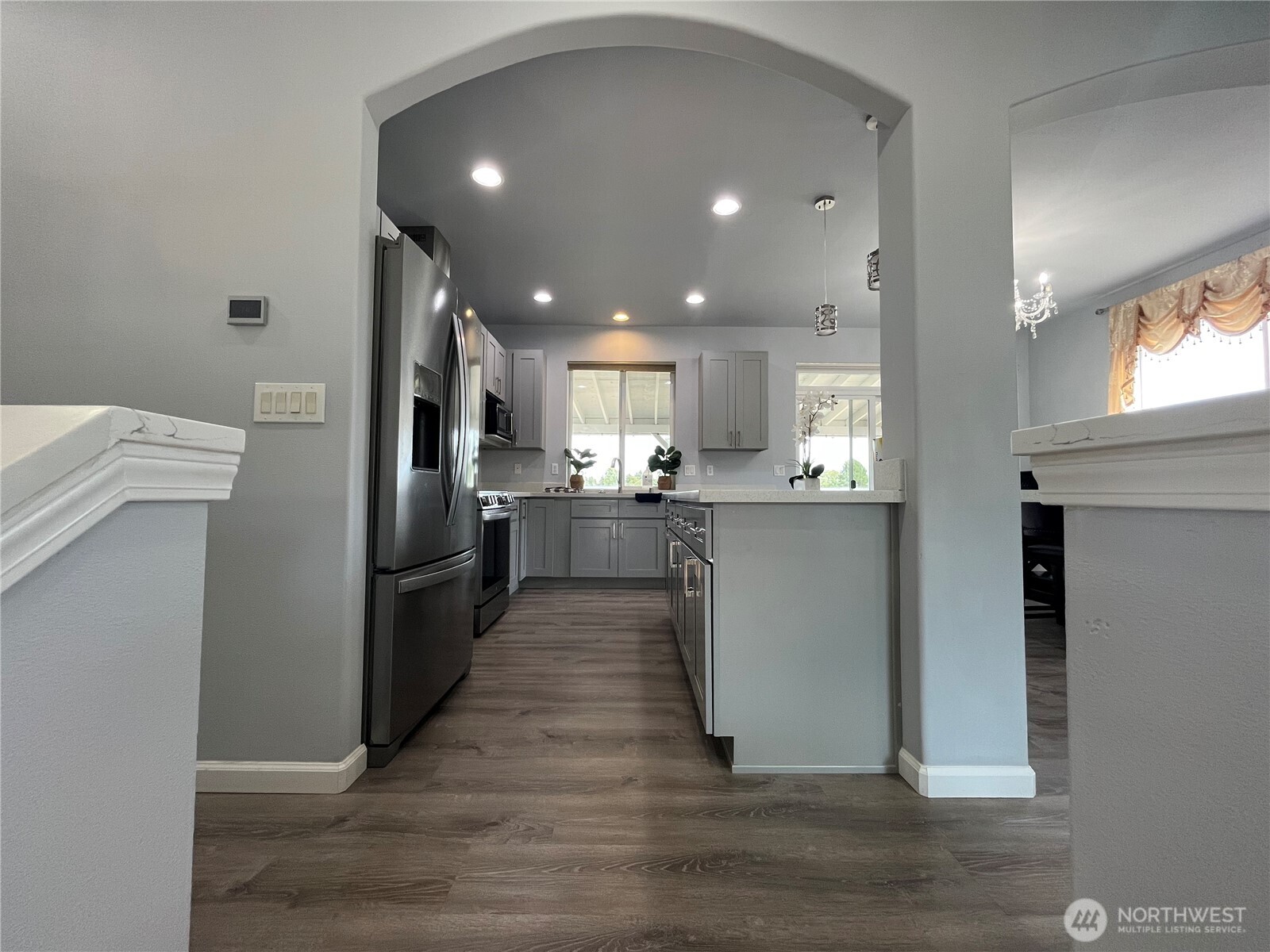 18120 5th Avenue Property Photo 3