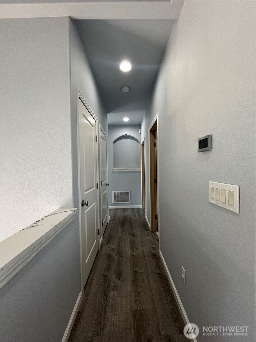 18120 5th Avenue Property Photo 9