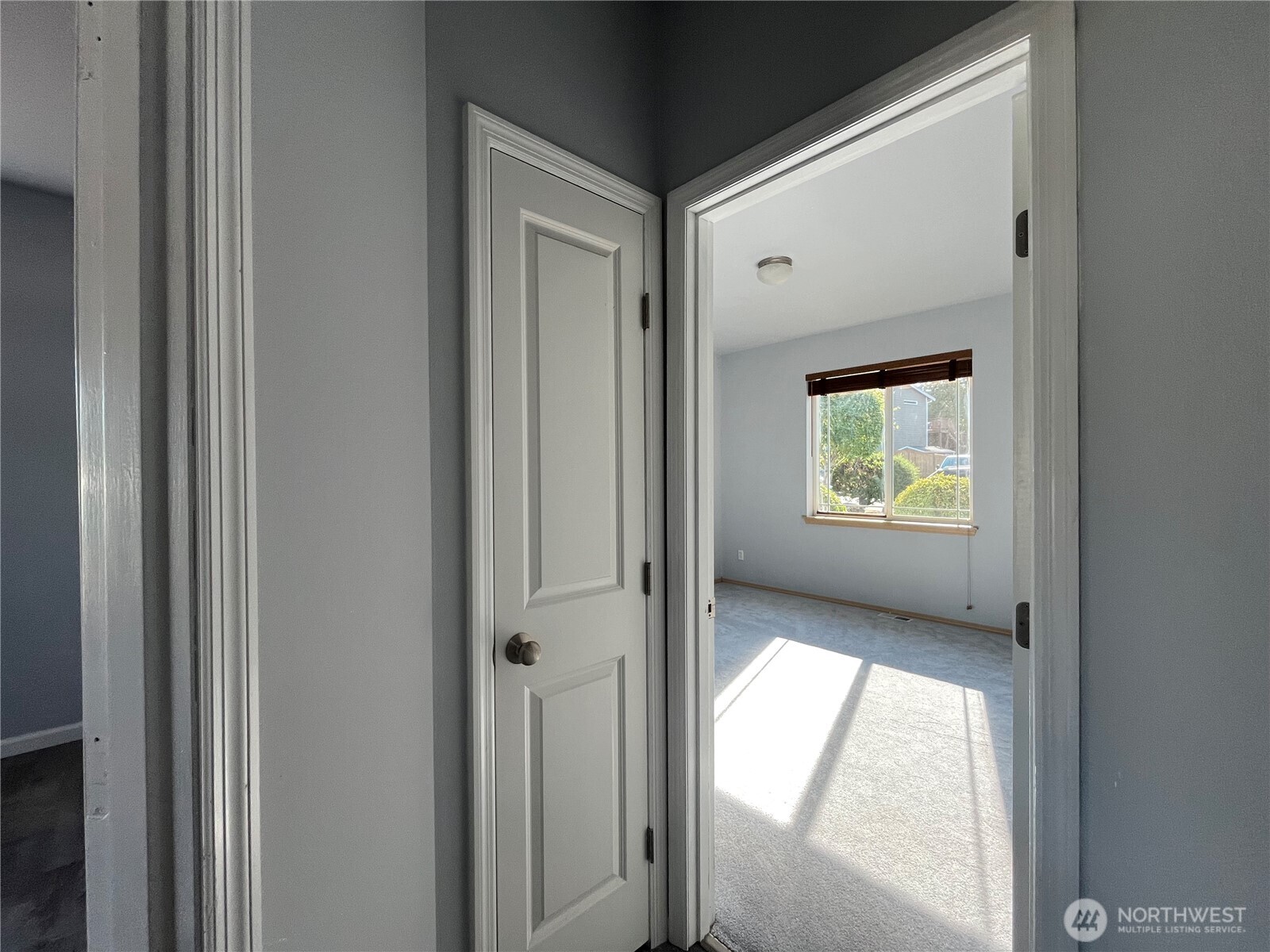 18120 5th Avenue Property Photo 26