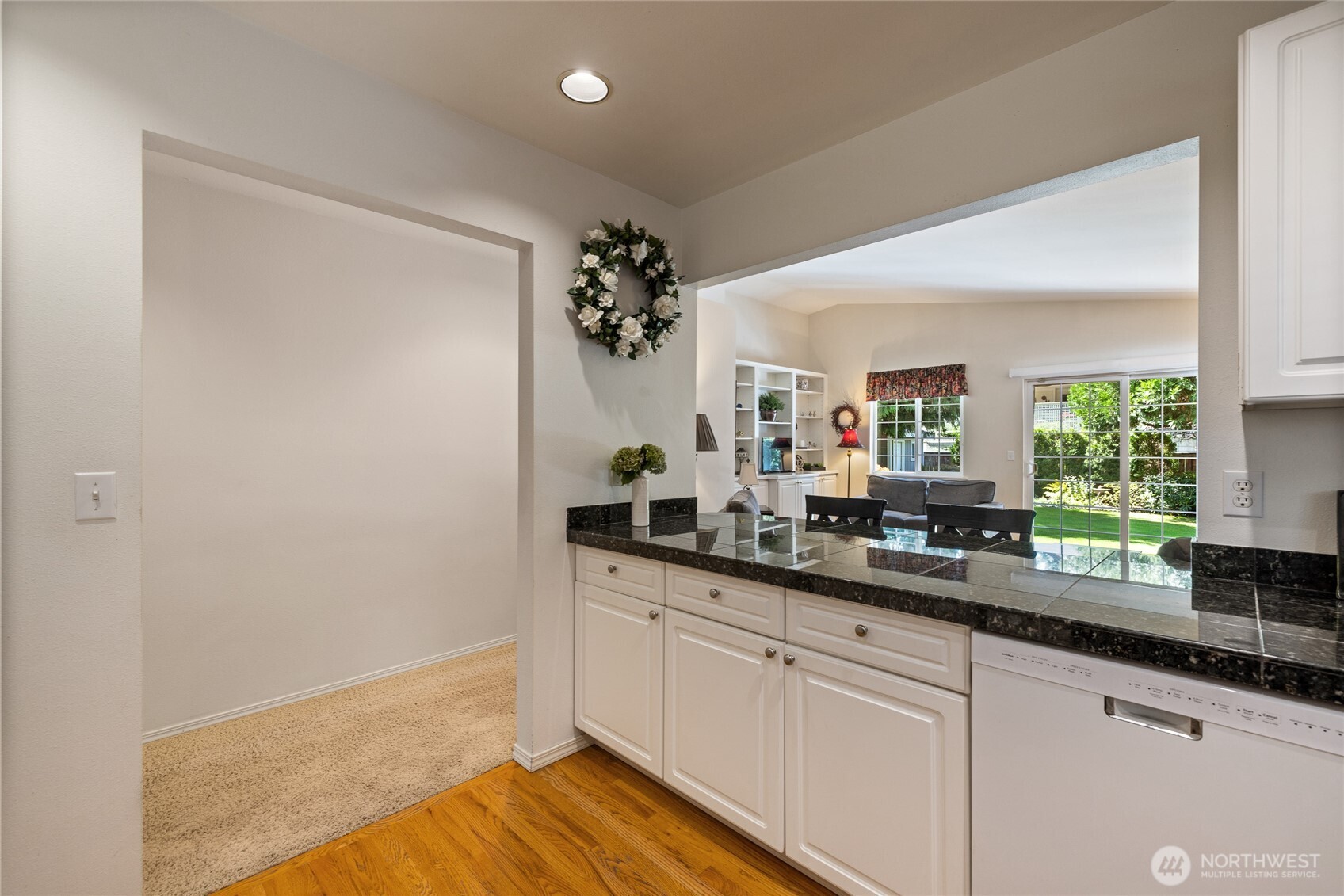 2208 N Villard Street Property Photo 15